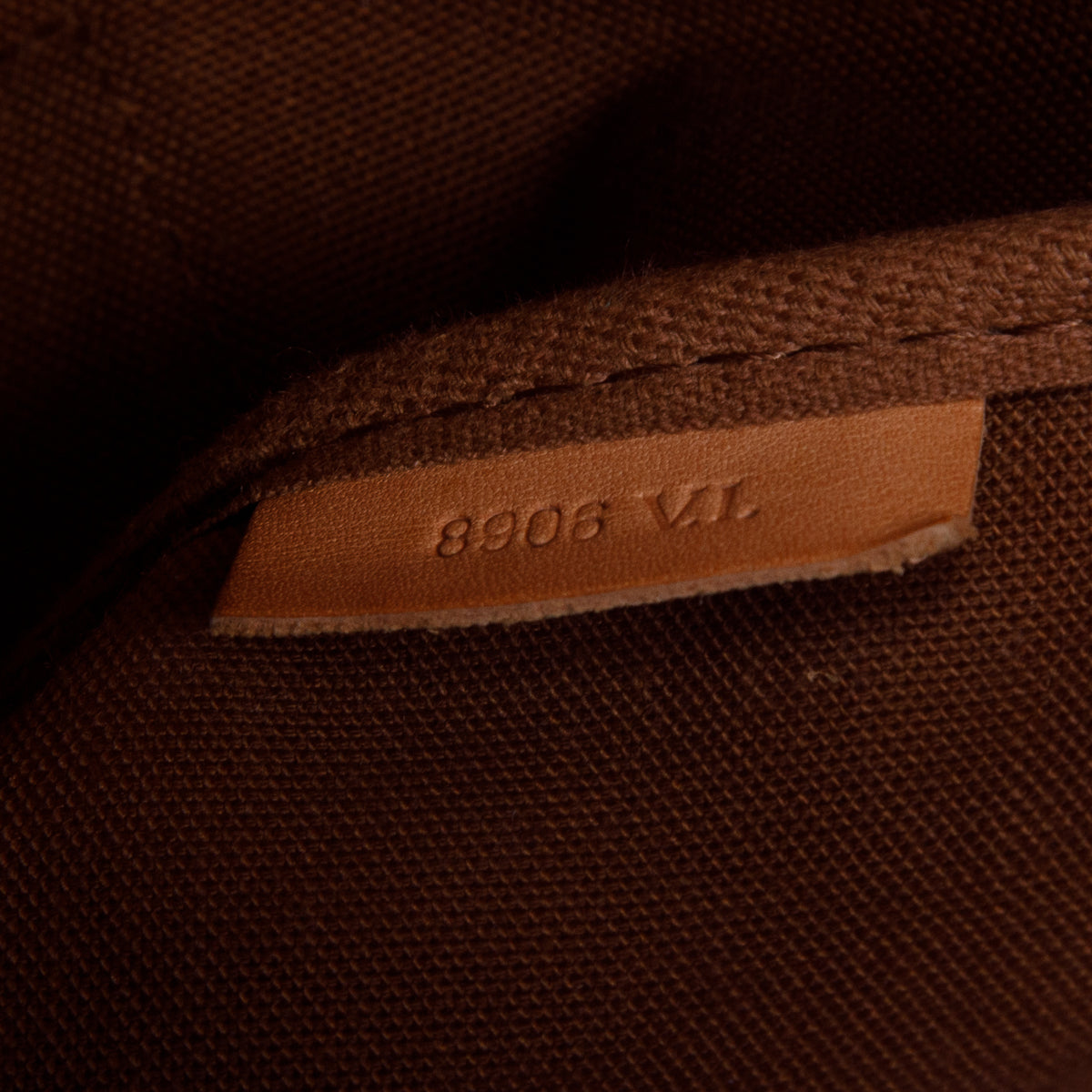 Louis Vuitton Vintage Monogram Saumur 35