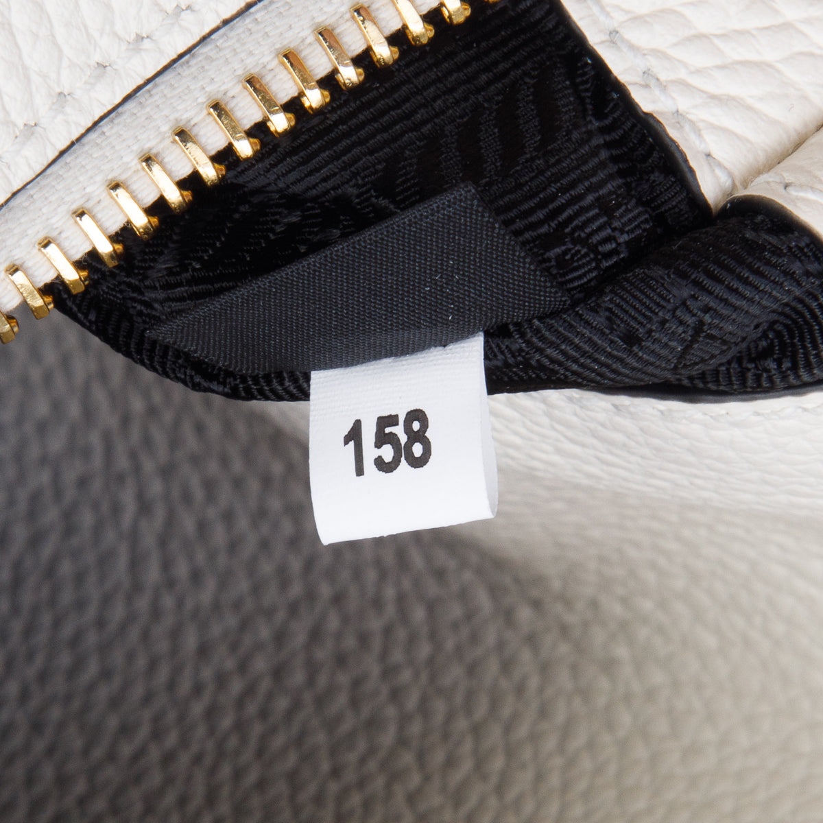 Prada White Vitello Daino Zippered Messenger Hobo