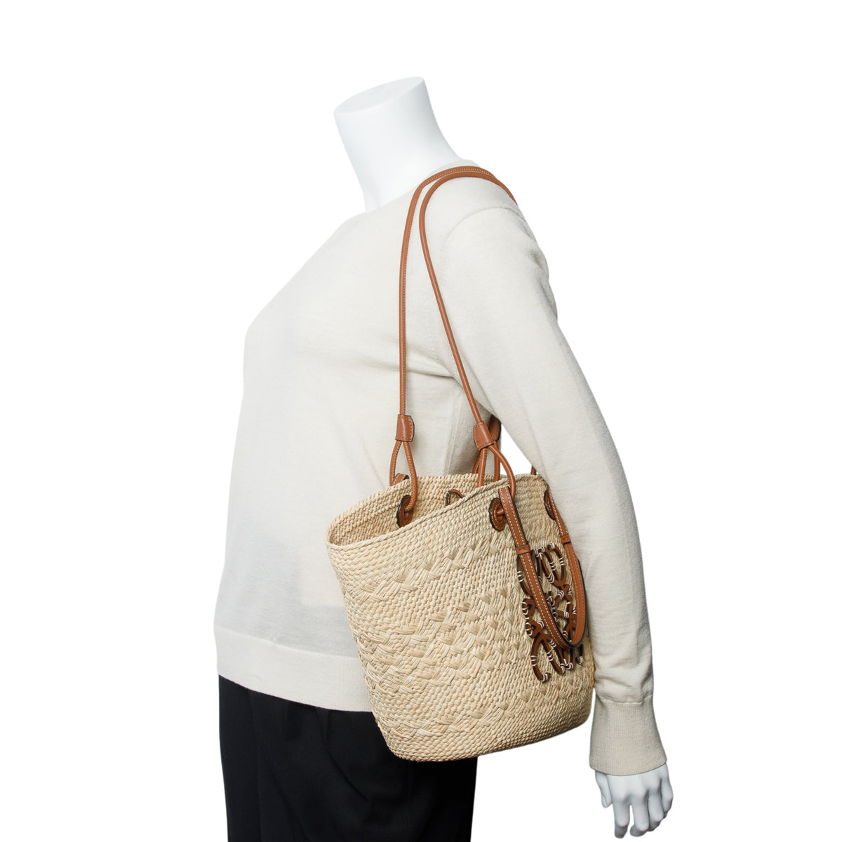 Loewe Naturel Calfskin Raffia Paulas Ibiza Medium Anagram Basket Tote Bag