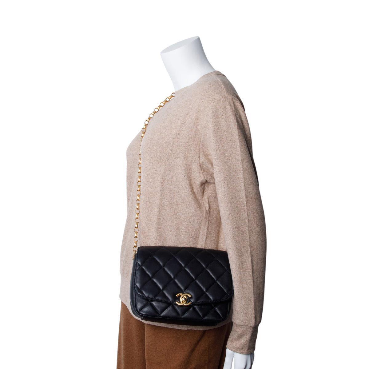 Chanel 2020 Black Lambskin Quilted CC Coin Flap Bag w/ Authenticity Card
