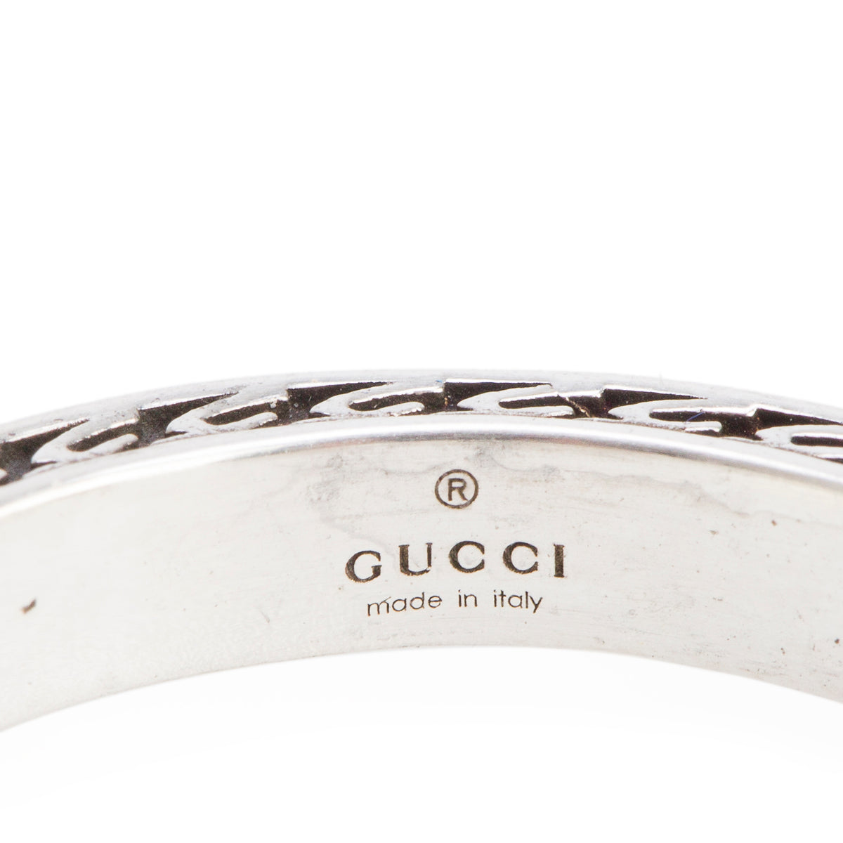 Gucci Sterling Silver Black Enamel Interlocking G Narrow Band Ring, Size 20 9