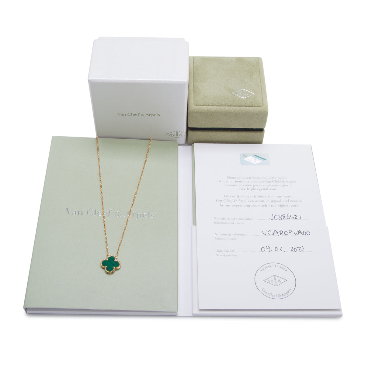 Van Cleef & Arpels 2021 18k Yellow Gold Vintage Alhambra Malachite Pendant Necklace w/ Box & Certificate