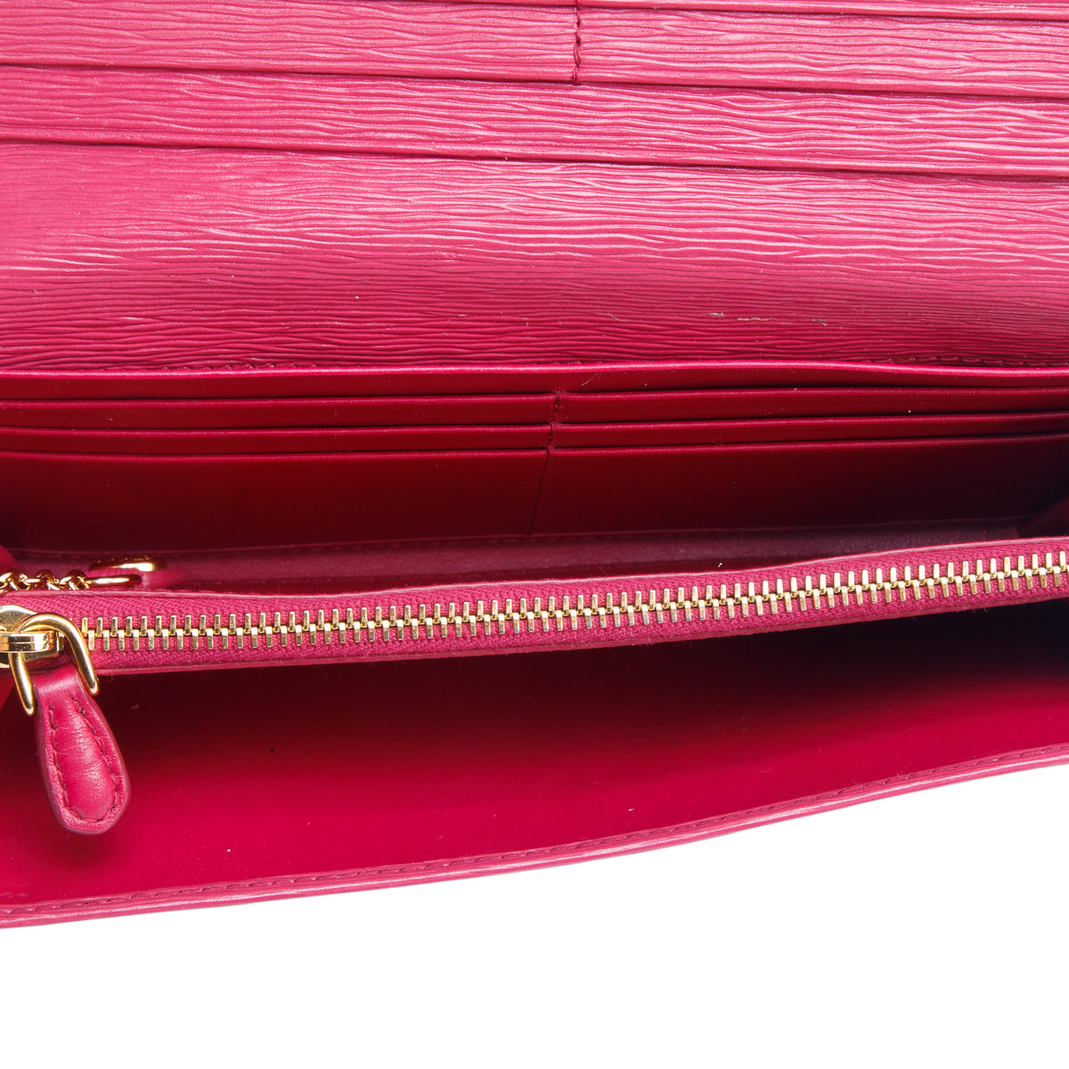 Prada Pink Vitello Move Continental Flap Wallet w/ Box, Insert & Authenticity Card