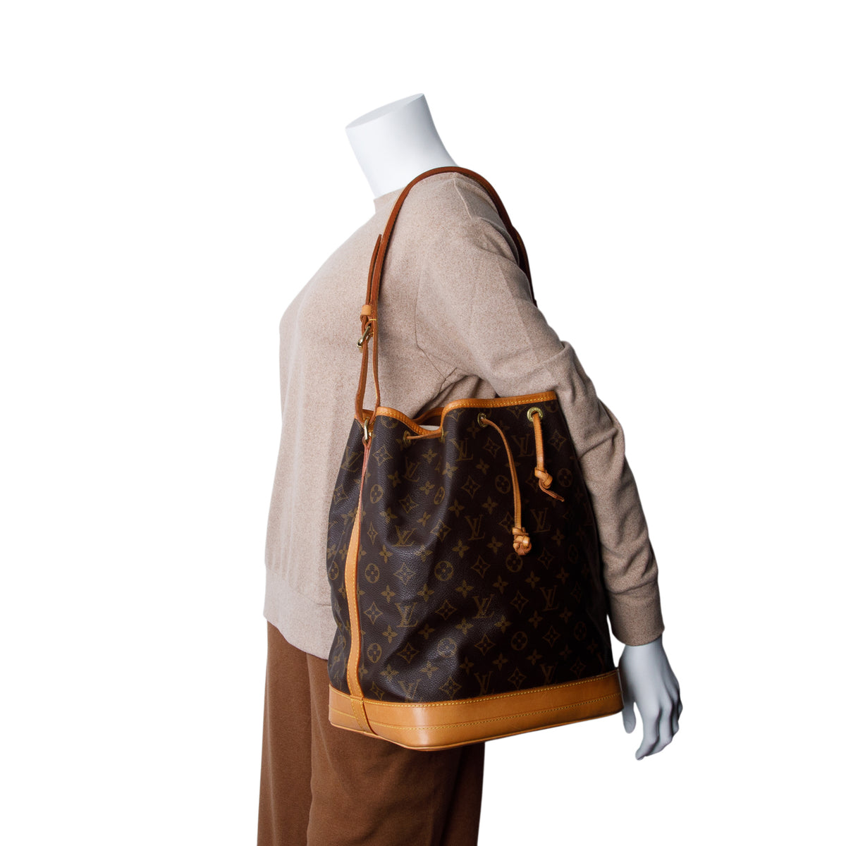 Louis Vuitton Vintage Monogram Noe Bag