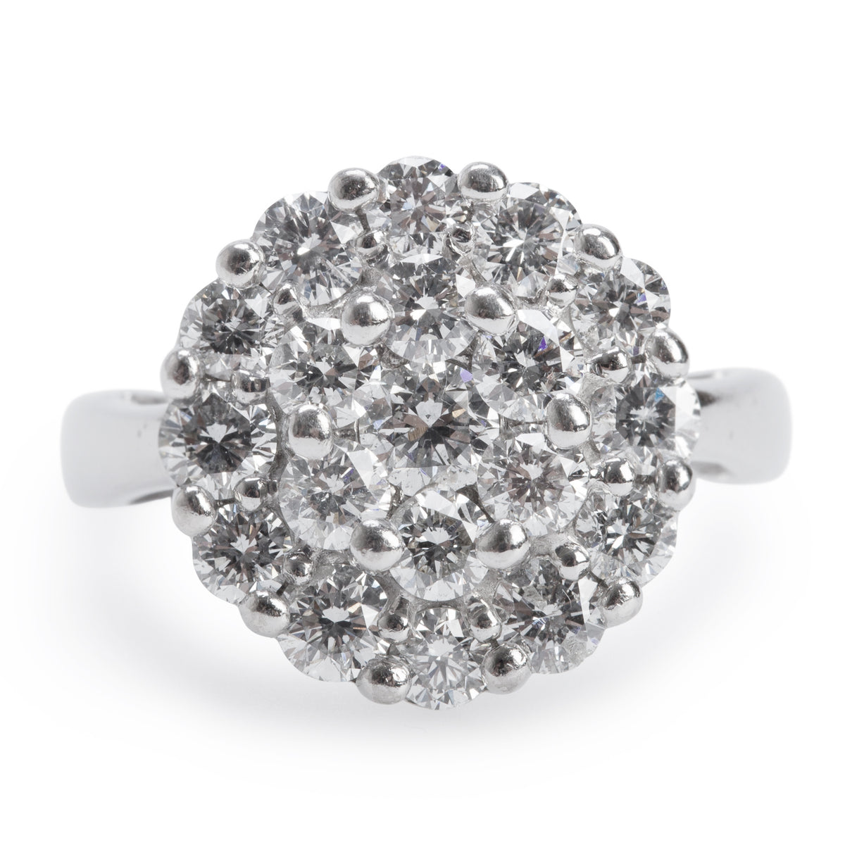 18k White Gold Cluster Diamond Ring, Size 7.75