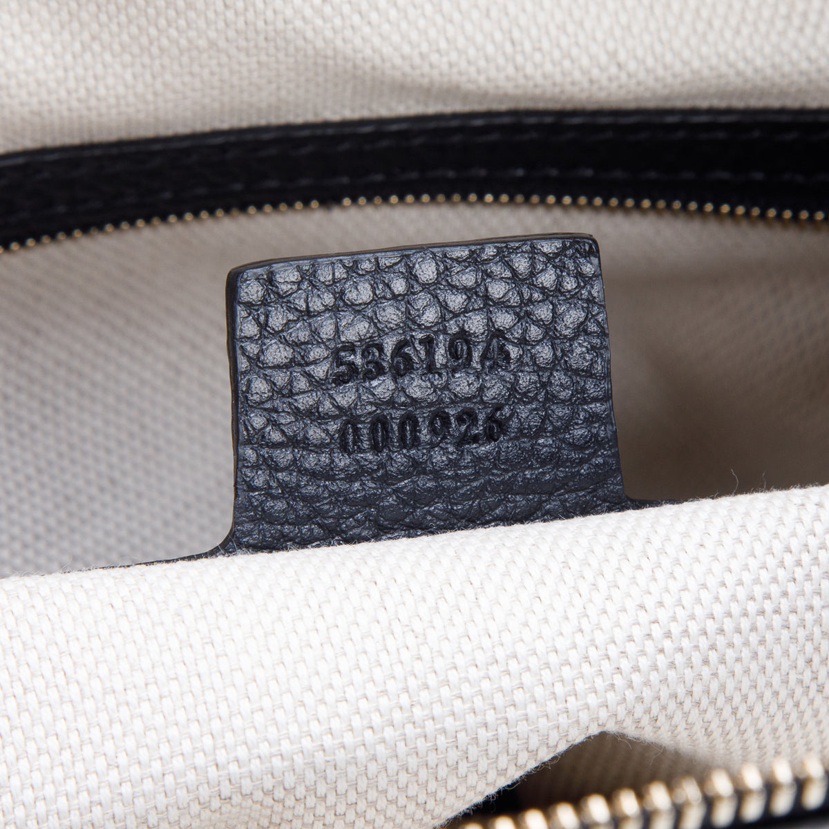 Gucci Black Pebbled Calfskin Leather Convertible Soho Hobo Bag w/ Box