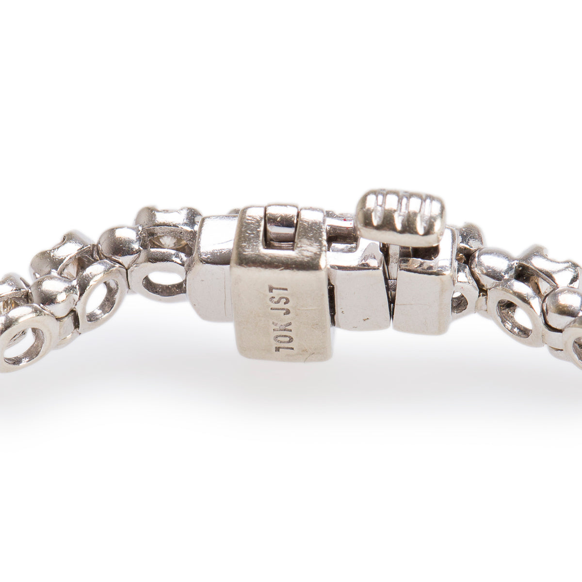10k White Gold 2.08 tcw. Diamond Tennis Bracelet