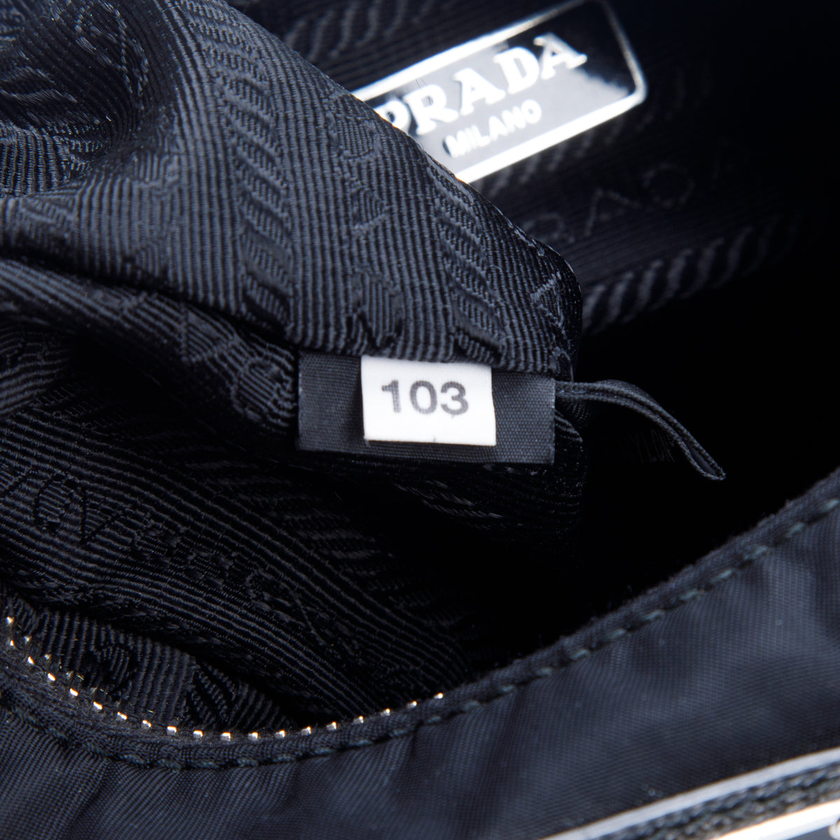 Prada 2021 Black Re-Edition 2005 Re-Nylon Bag w/ Authenticity Card & Straps