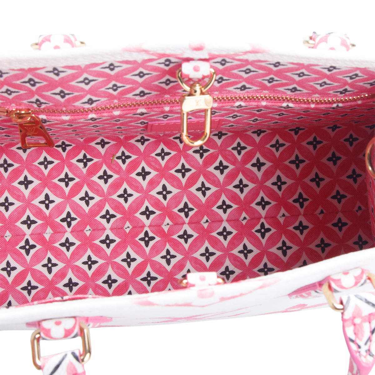 Louis Vuitton White/Pink Monogram Giant By The Pool 2.0 Onthego PM w/ Strap
