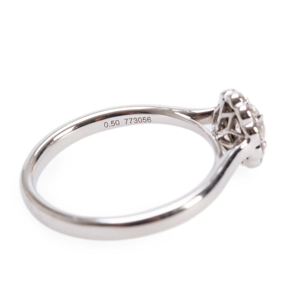 Michael Hill 14k White Gold 0.33 ct. Round Cut Diamond Engagement Ring, Size 7.25 w/ Box & Certificate