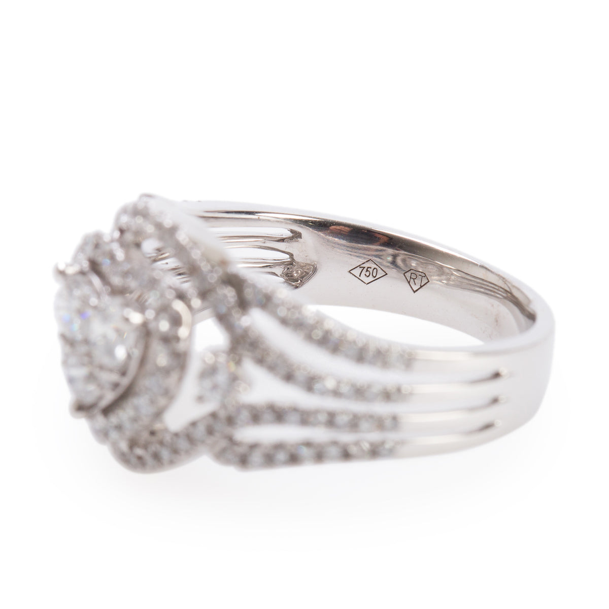 18k White Gold 0.88 tcw. Cluster Diamond Ring, Size 6.5