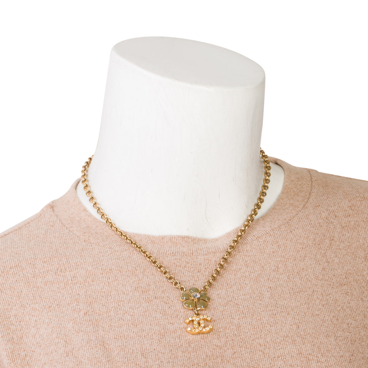 Chanel Gold-Plated Gripoix Flower Strass CC Pendant Necklace