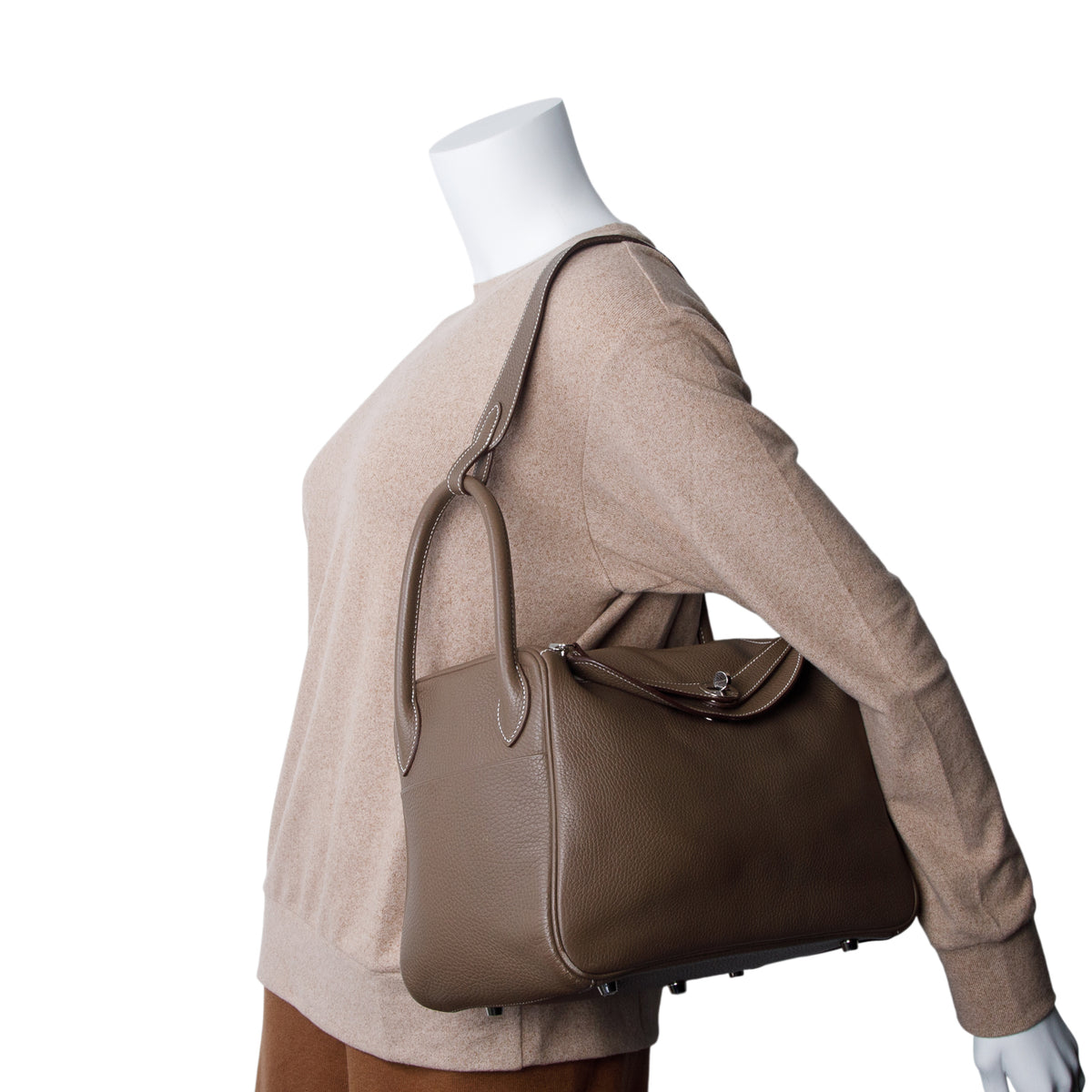 Hermes Etoupe Clemence Leather Lindy 30