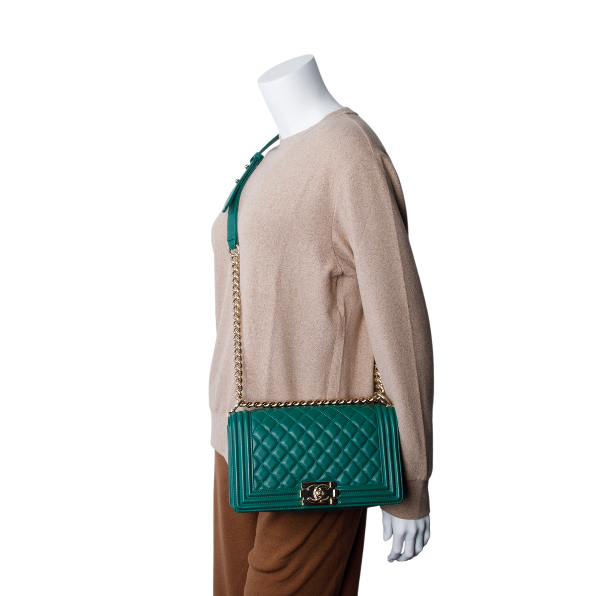 Chanel Green Quilted Lambskin Leather Medium Boy Bag w/ Box & Authenticity Card
