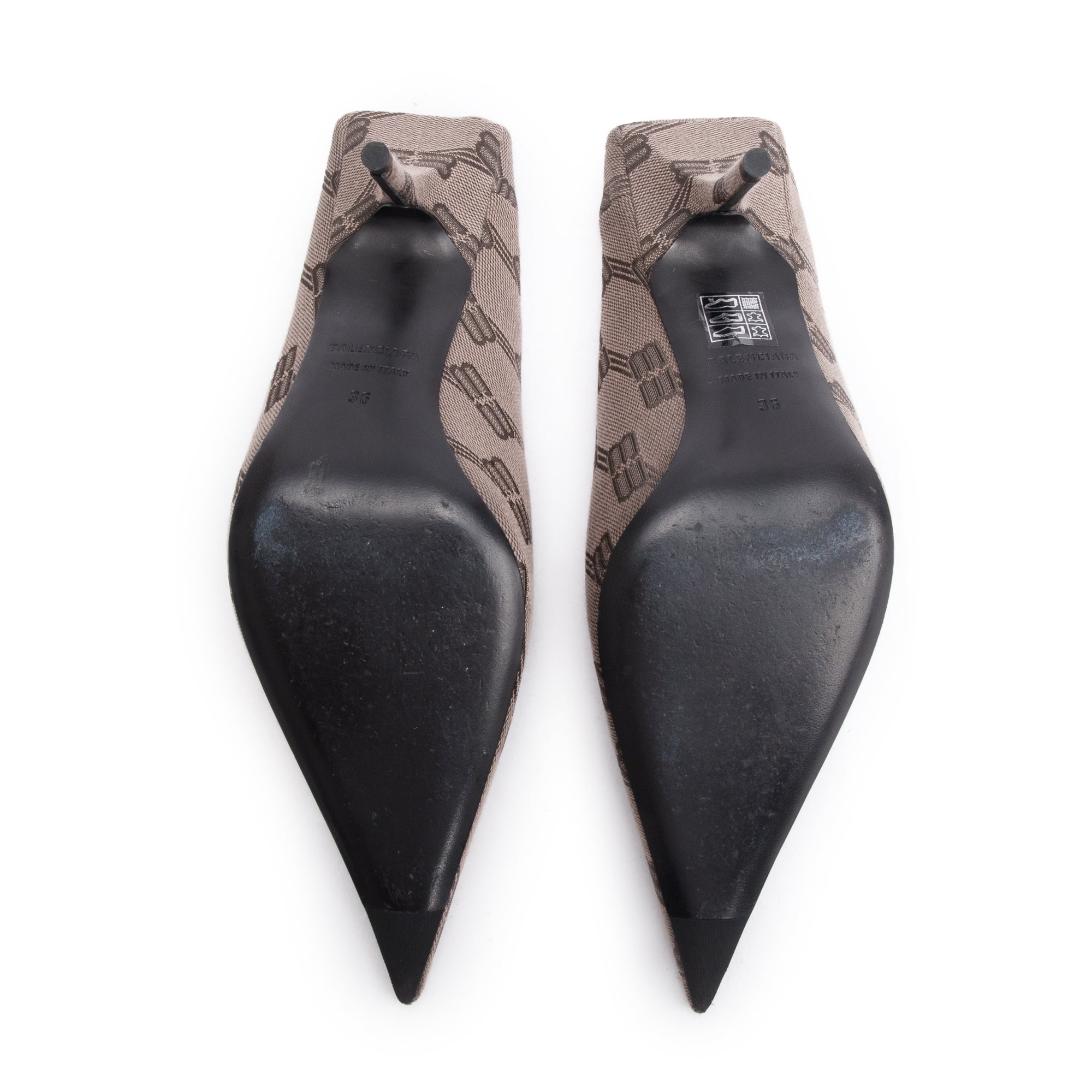 Balenciaga Beige BB Monogram Knife Mules, Size36 w/ Box – OLIVER'S