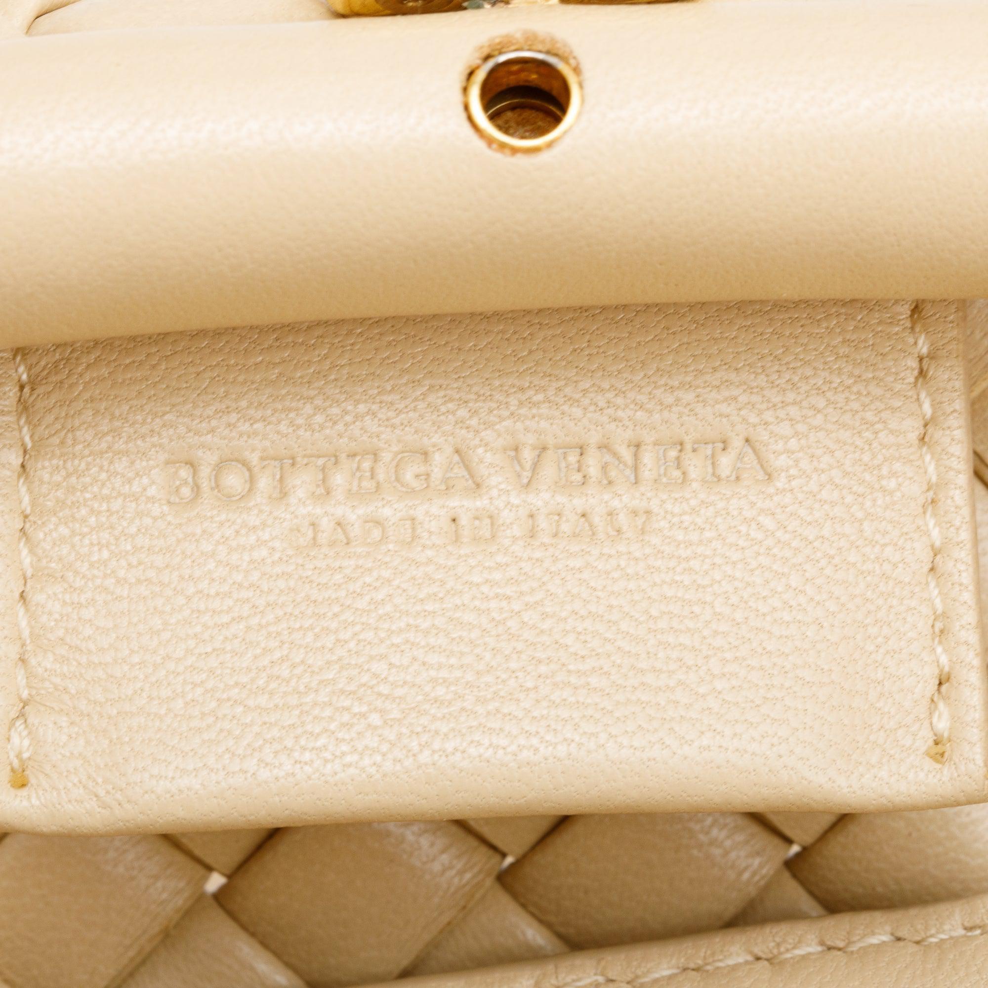 Bottega Veneta Beige Intrecciato Weave Padded Medium The Handle Bag w/ Pouch