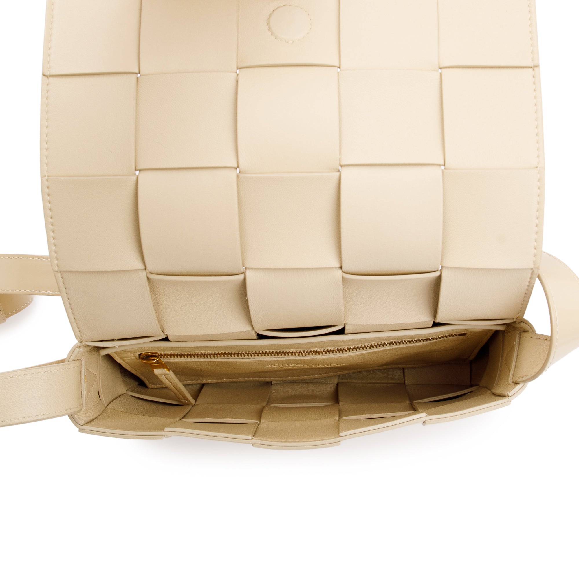 Bottega Veneta Beige Patent Leather Intrecciato Cassette Bag