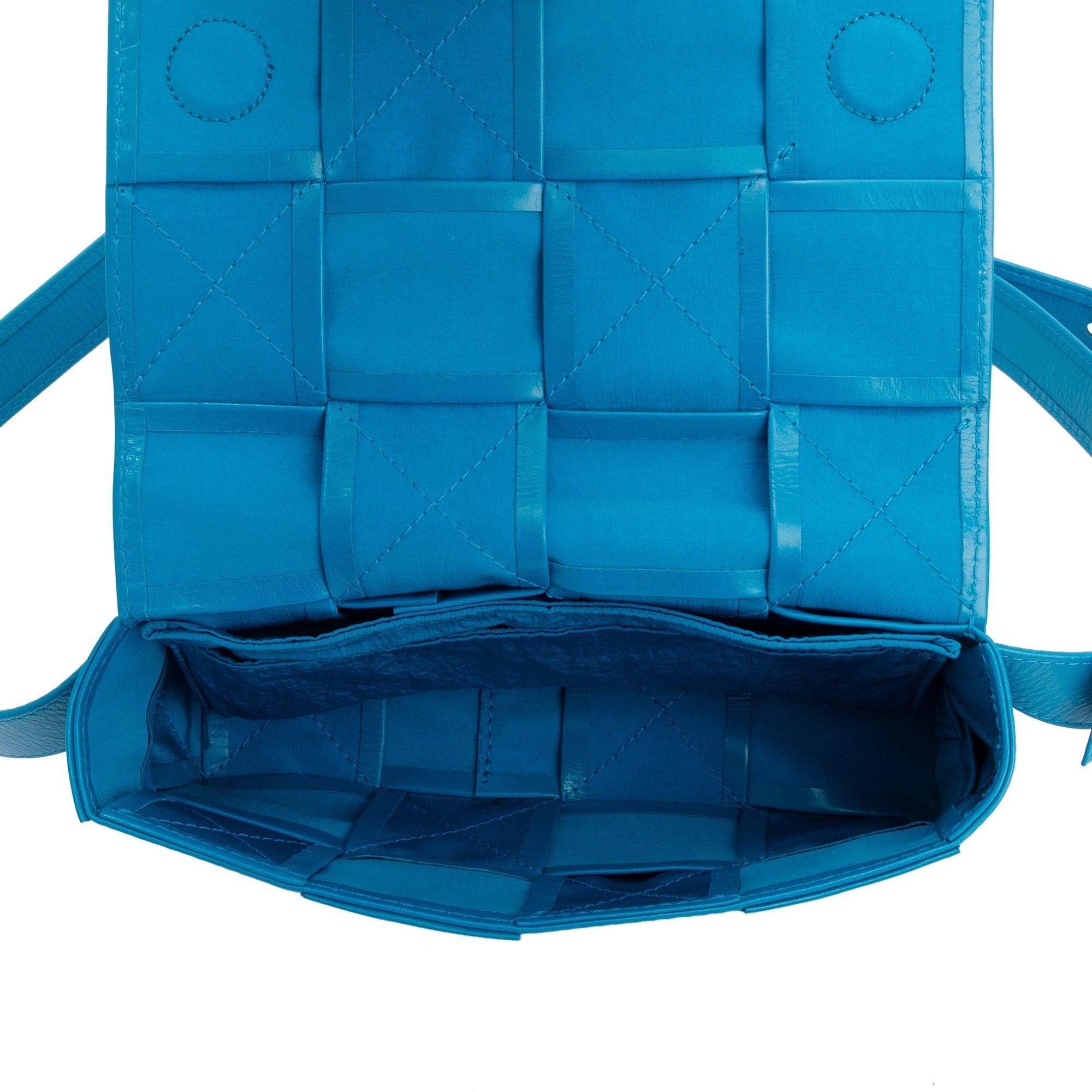 Bottega Veneta Blue Nappa Leather Intrecciato Cassette Belt Bag