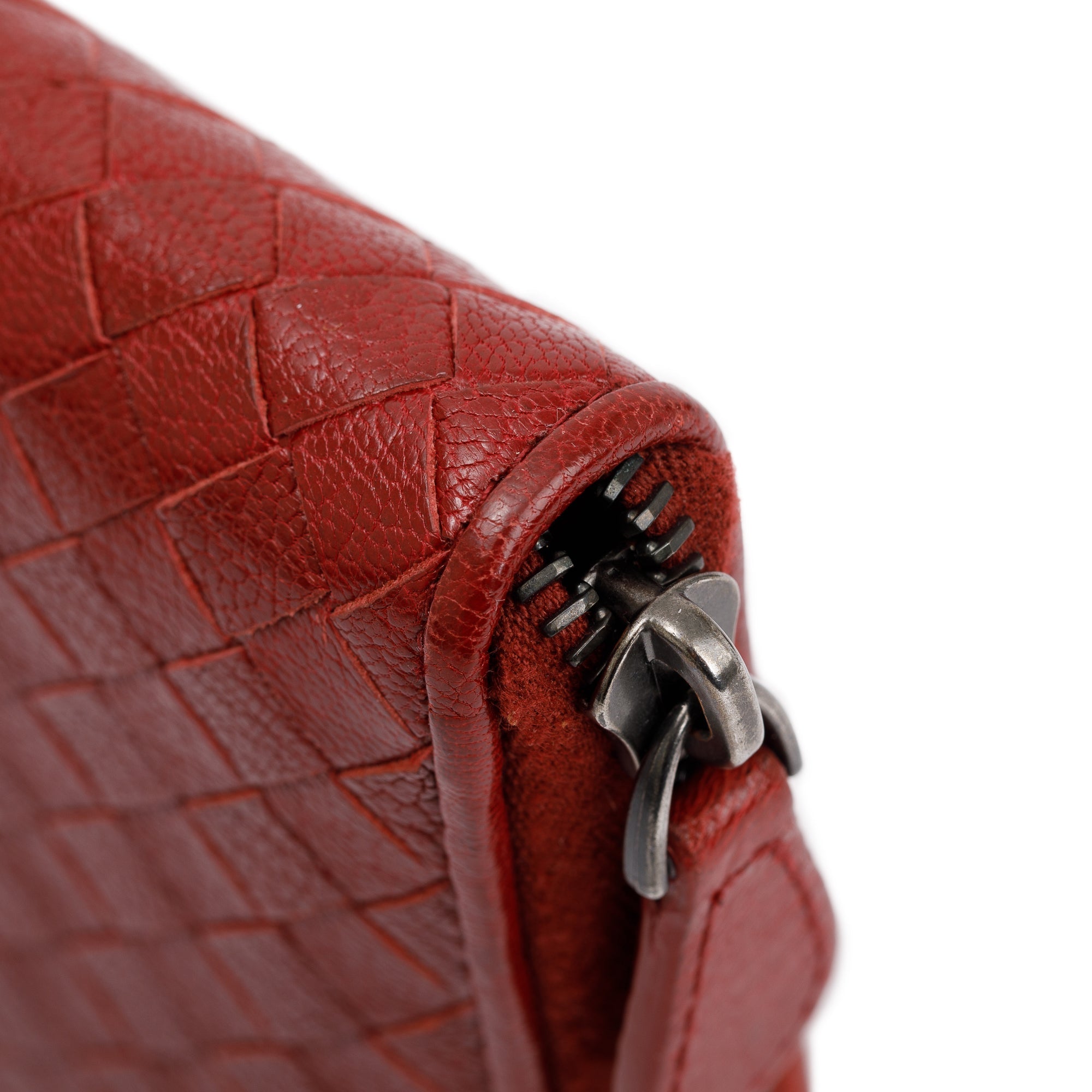 Bottega Veneta Red Intrecciato Leather Zip Around Wallet