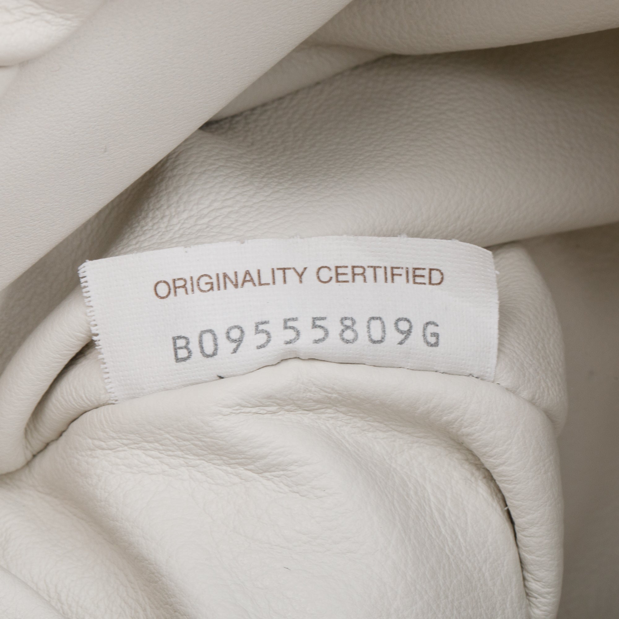 Bottega Veneta White Nappa Leather The Chain Pouch