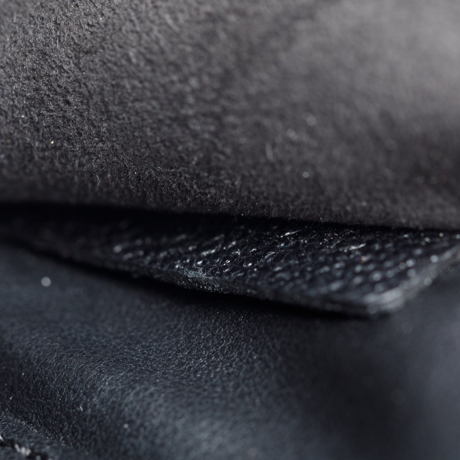 Burberry Black Soft Grain Calfskin Leather Mini Buckle Phone Bag