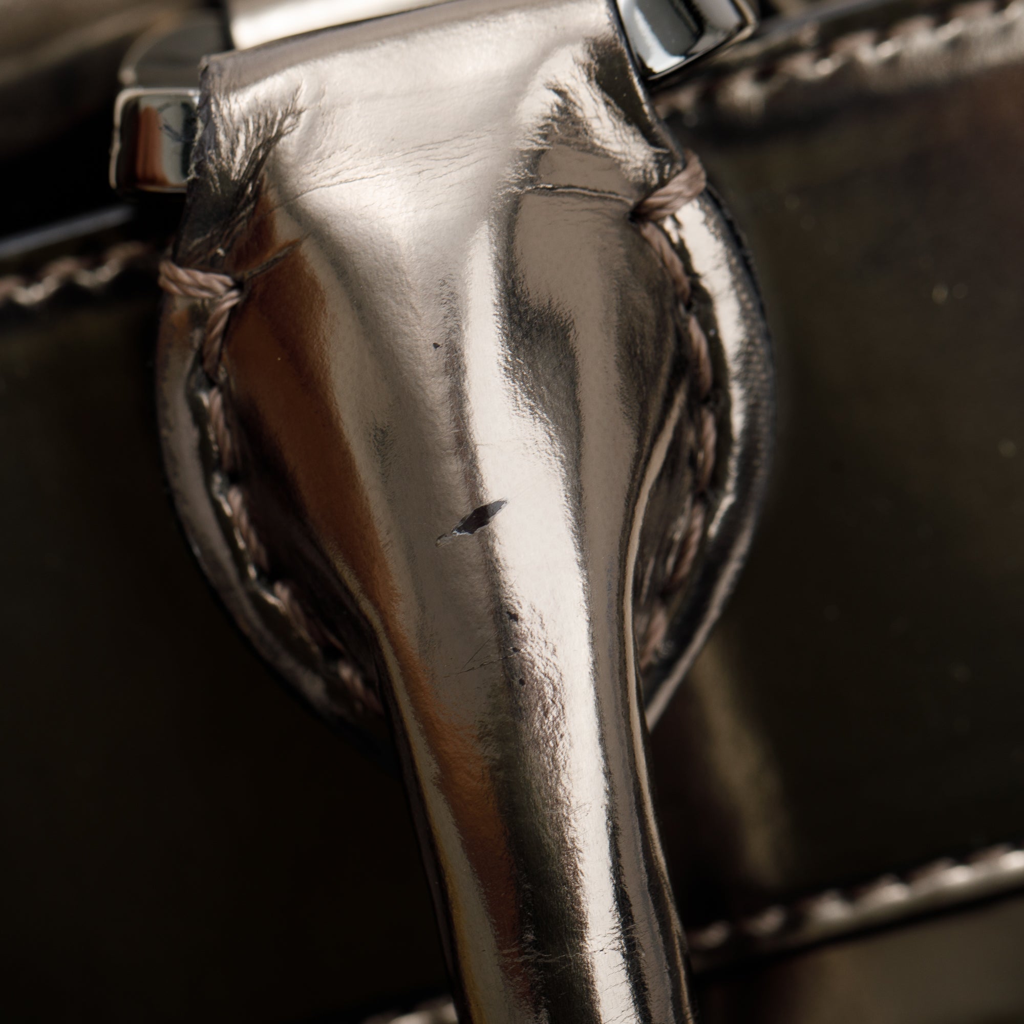 Burberry Metallic Grey Patent Leather Trim Beat Check Nylon Easton Landscape Bag