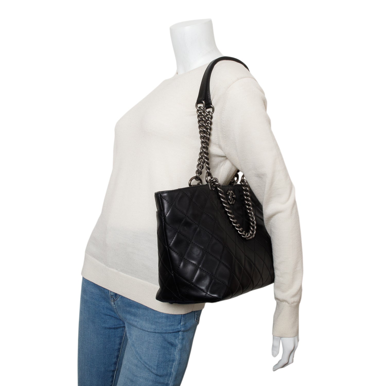 Chanel Black Calfskin Quilted Shopping in Chains Tote