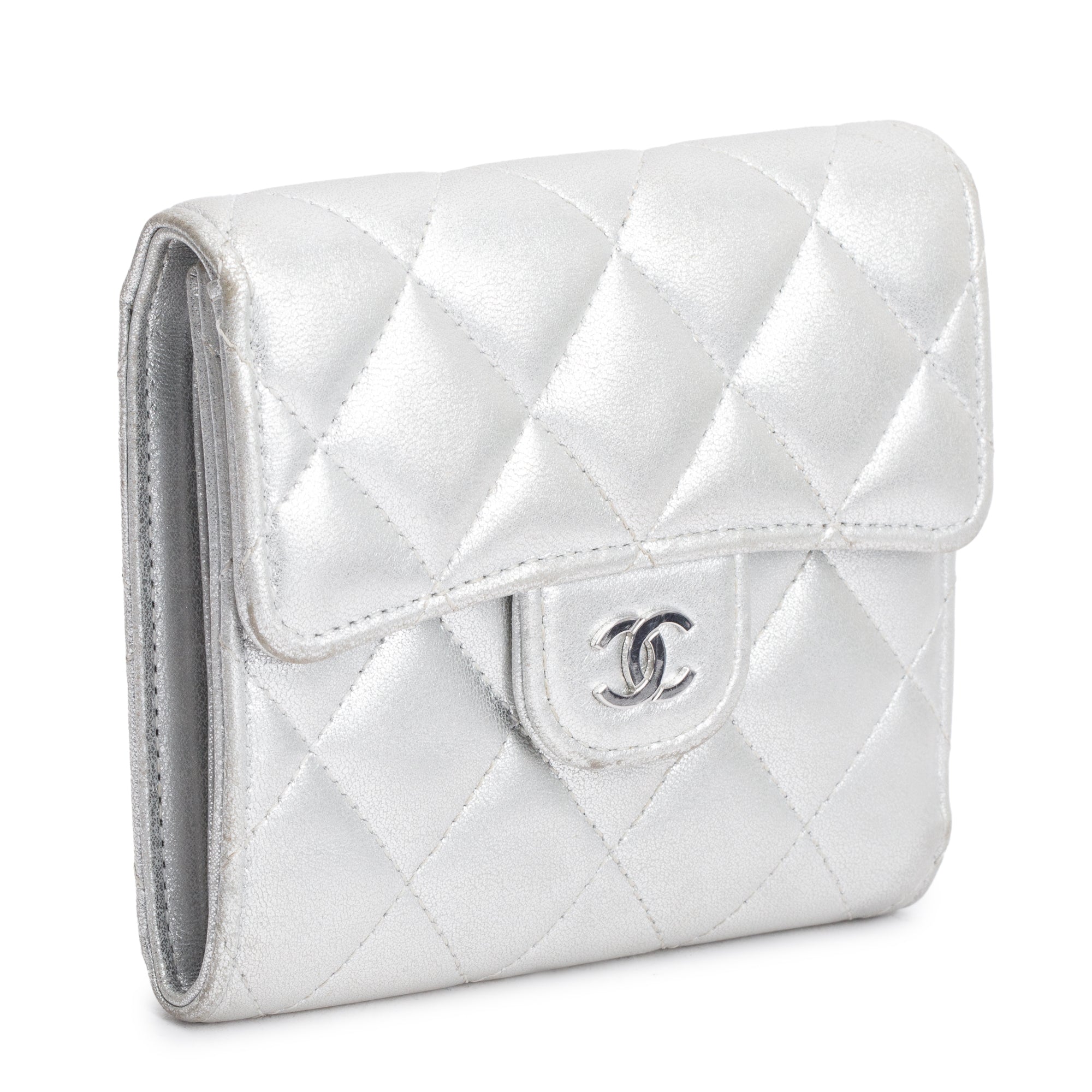 Chanel 2021 Silver Metallic Quilted Lambskin Leather Compact Wallet