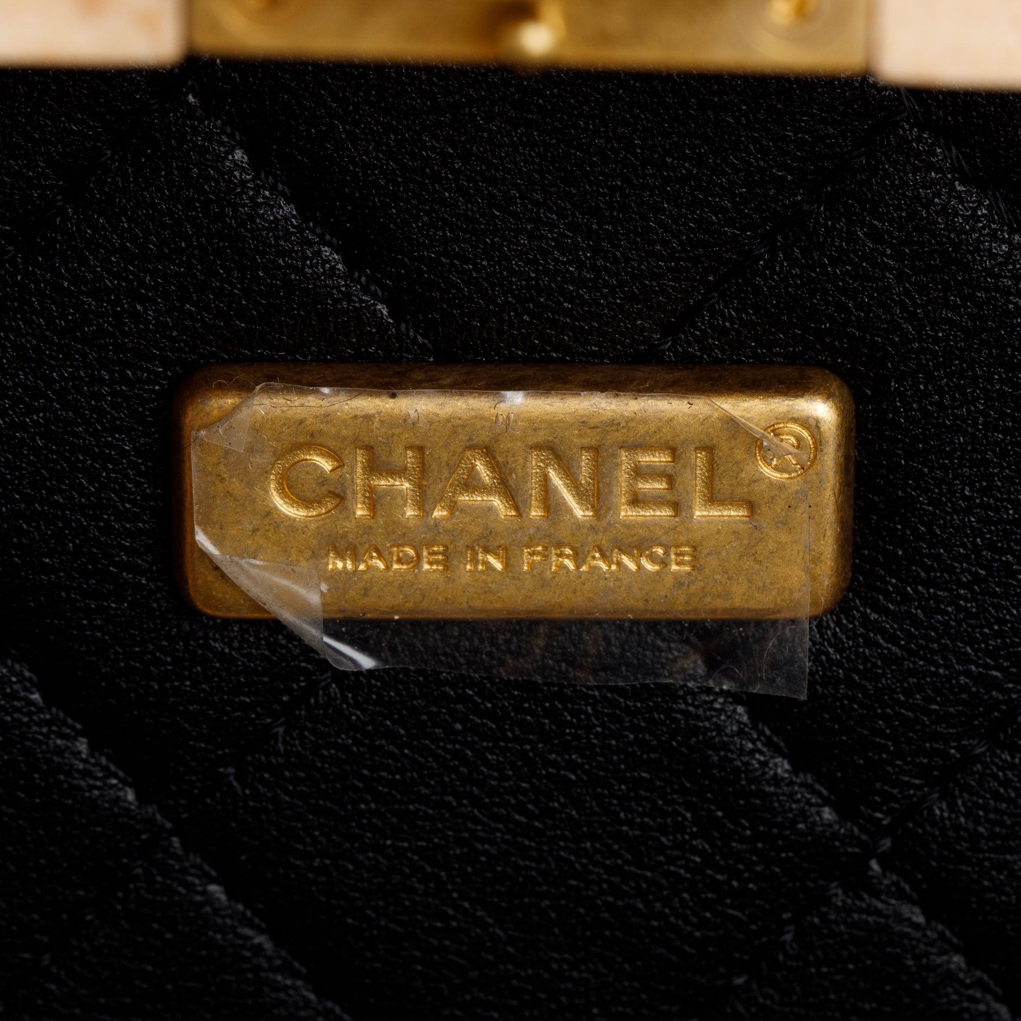 Chanel 2022 Beige Beech Wood Black Lambskin Leather Medium CC Vanity Case w/ Box