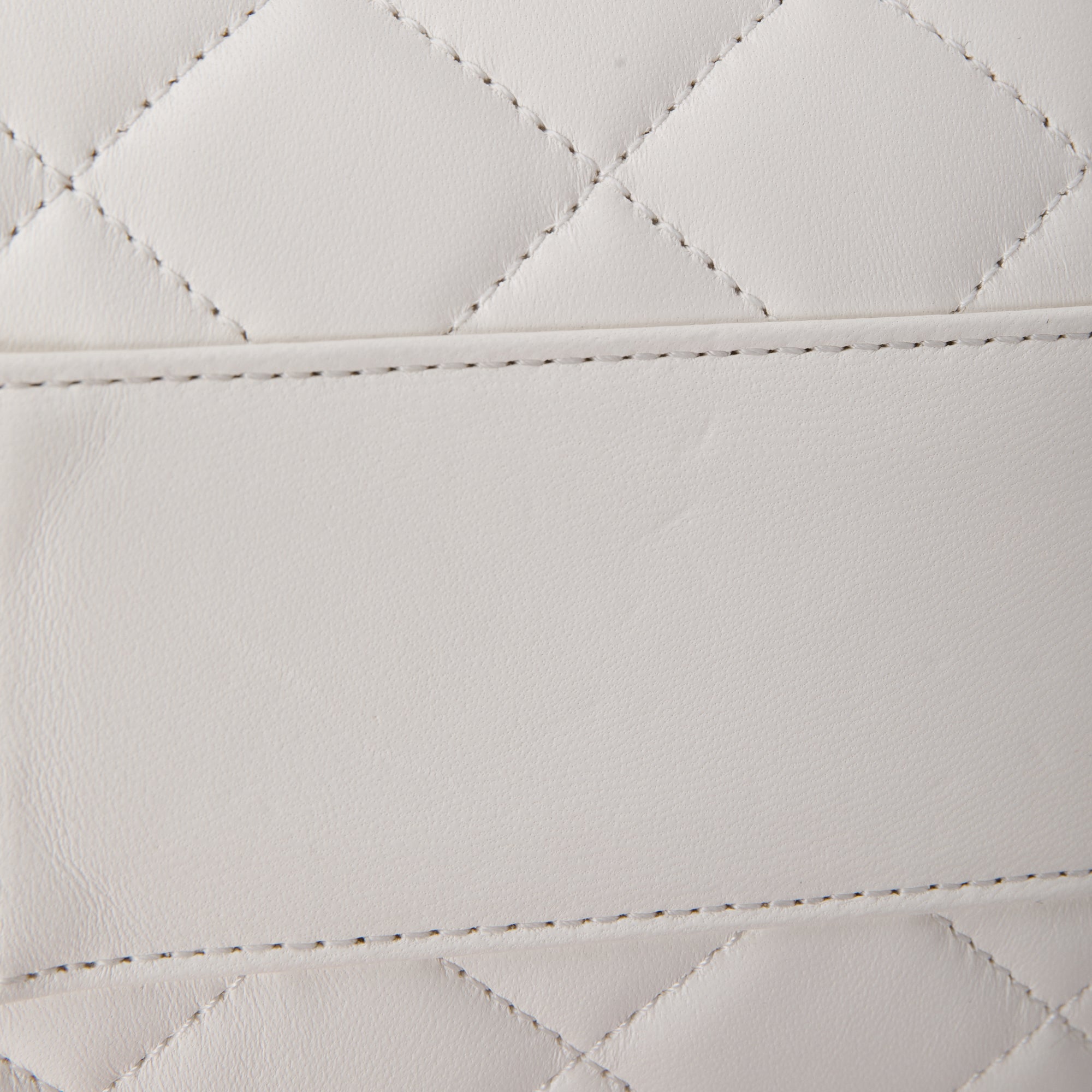 Chanel 2022 Lambskin Leather Small Vanity Case w/ Box