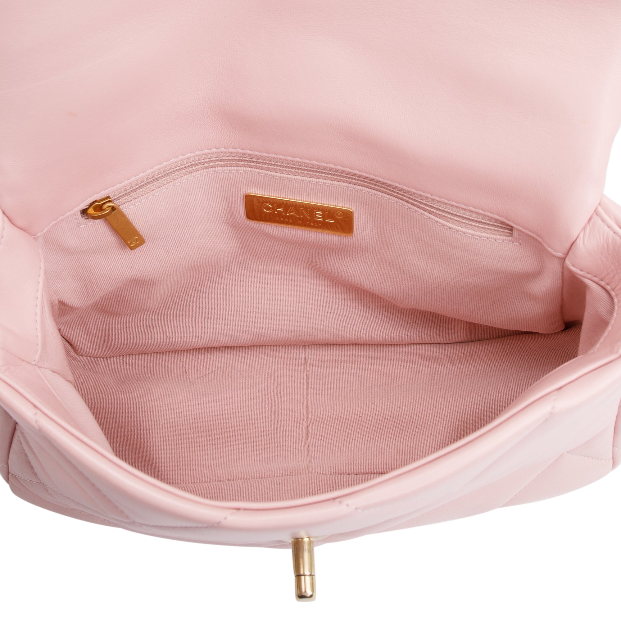 Chanel 2022 Pink Lambskin Leather Medium 19 Flap Bag w/ Box & Receipt