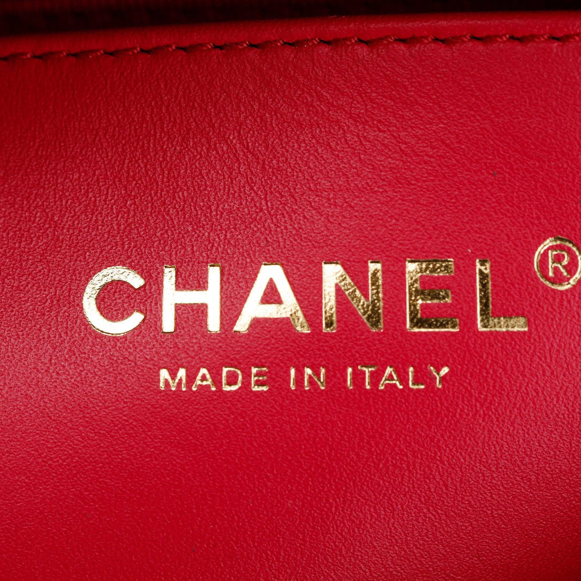 Chanel 2023 Black Quilted Lambskin Leather Small Heart Flap Bag w/ Box