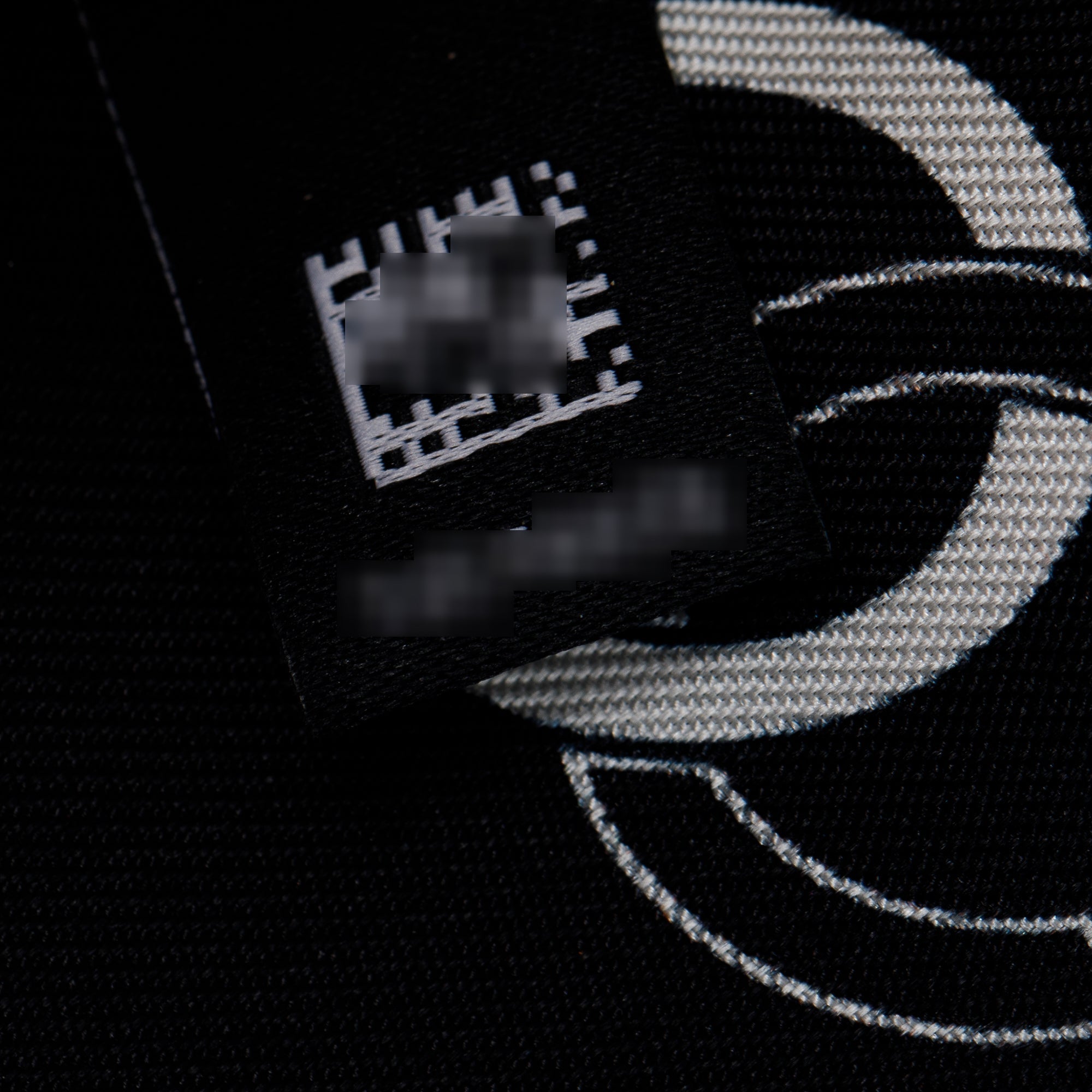 Chanel 2023 Black/White Printed Silk Twill Slim Bandeau w/ Box & Receipt