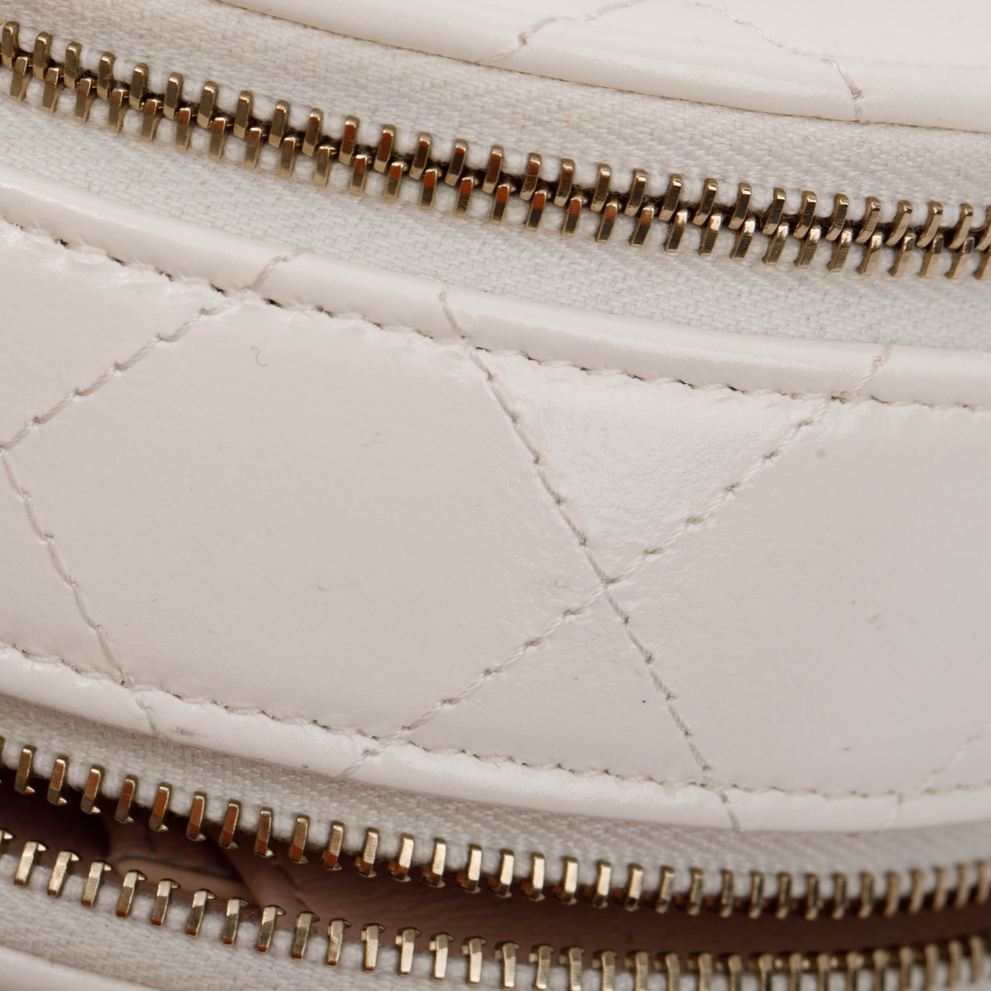 Chanel 2023 White Lambskin Leather Handle with Care Round Vanity Case w/ Box