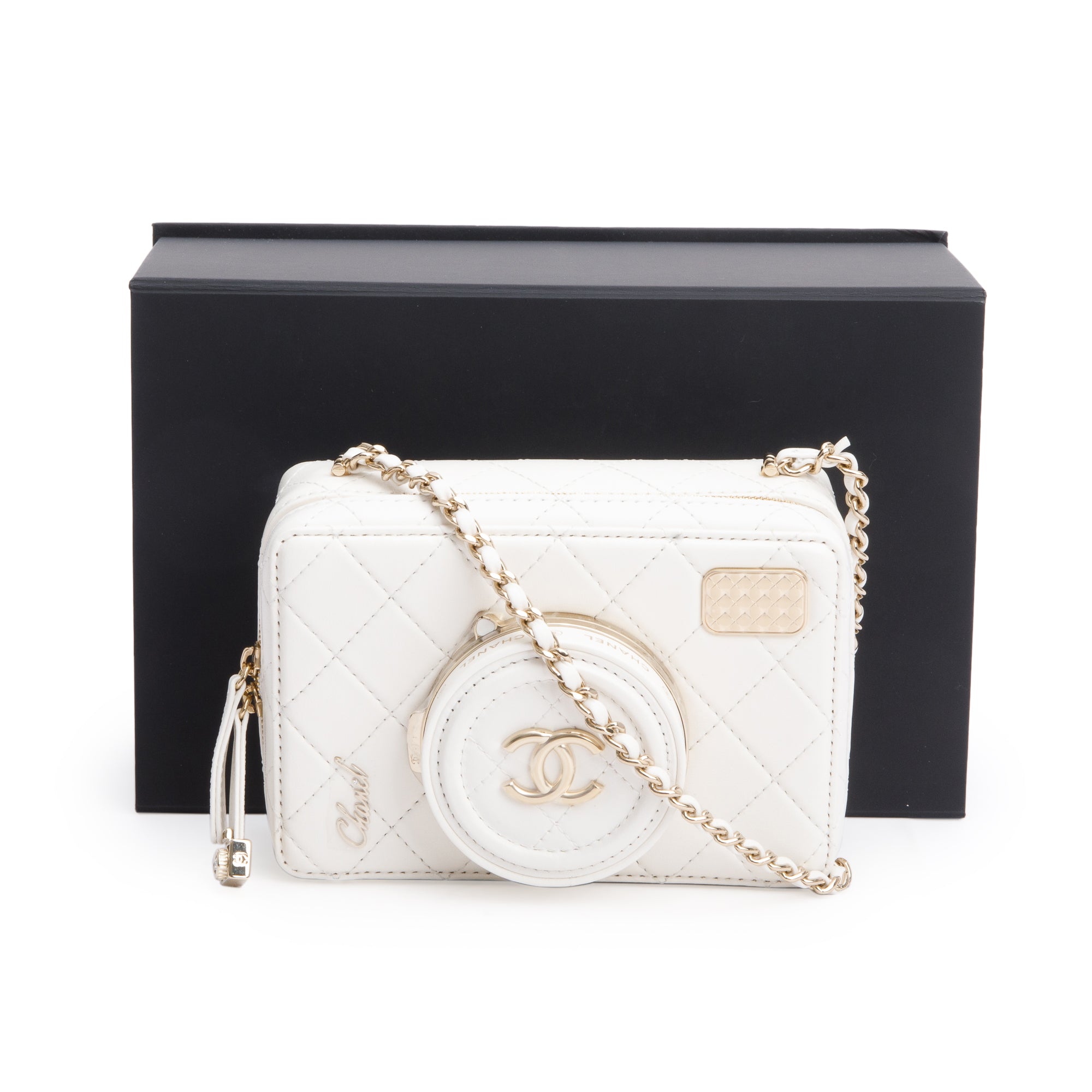 Chanel 2024 White Quilted Calfskin Leather Coco Click Crossbody