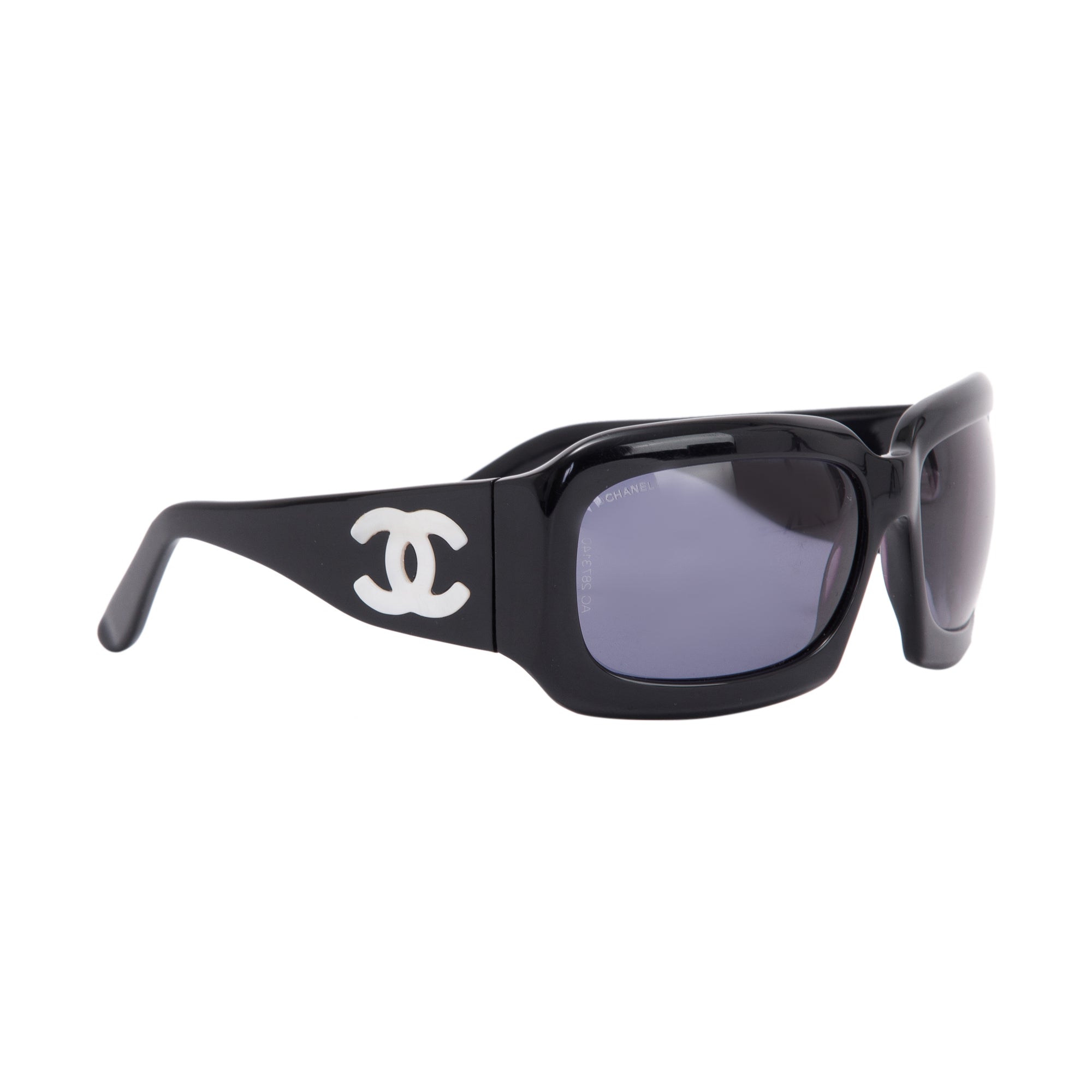 Chanel 5076-H CC Mother of Pearl Sunglasses w/ Case