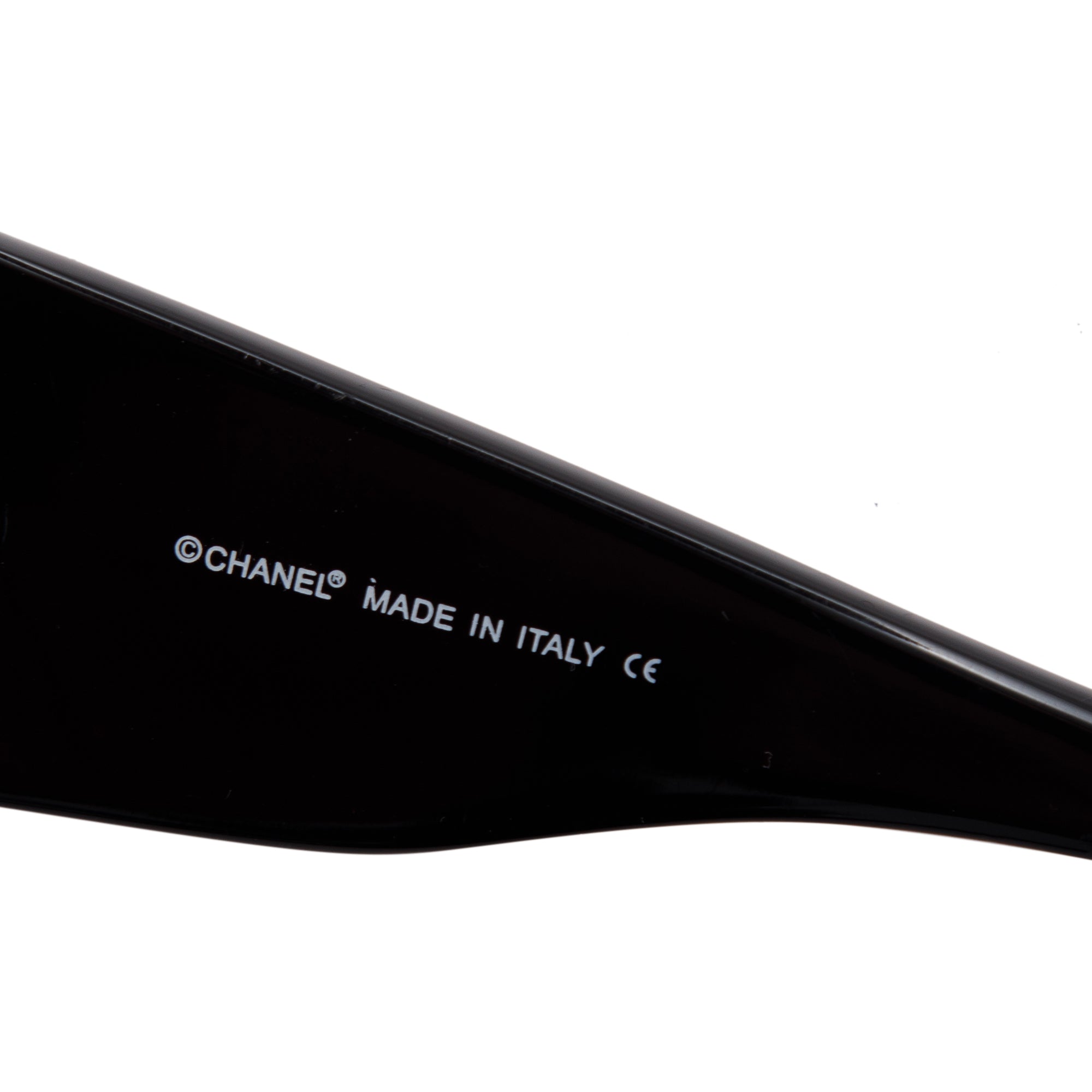 Chanel 5076-H CC Mother of Pearl Sunglasses w/ Case