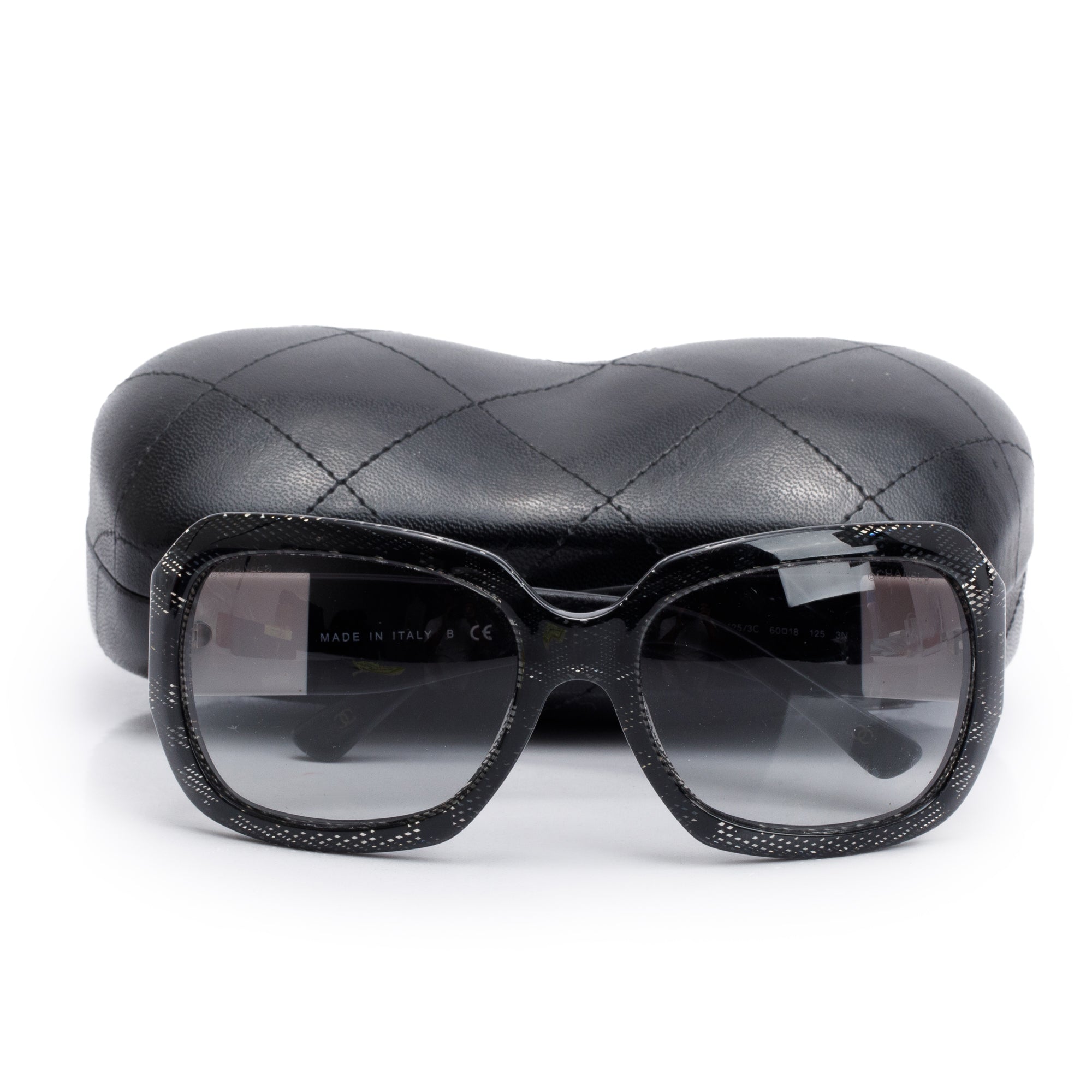 Chanel 5146 Black/White Acetate CC Logo Oversized Sunglasses w