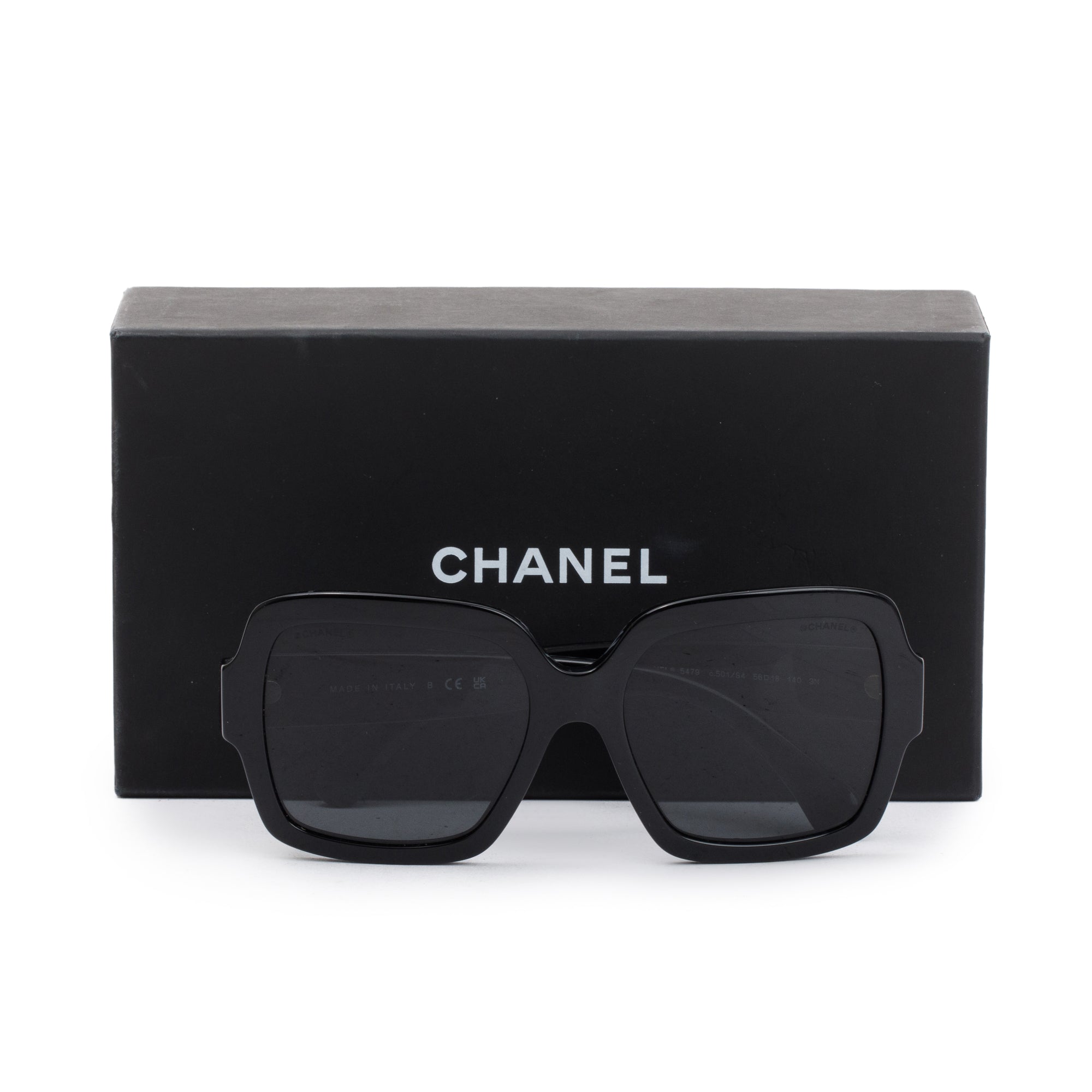 Chanel 5479 Black Acetate Heart CC Charm Square Sunglasses w/ Case