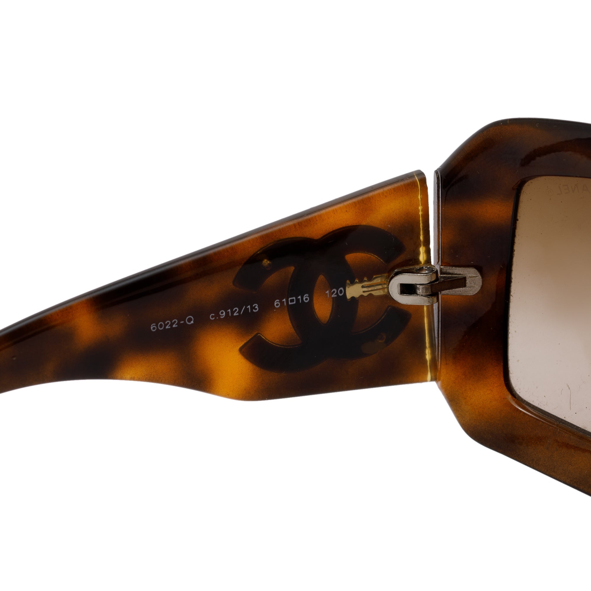 Chanel 6022-Q Croc CC Logo Sunglasses w/ Case