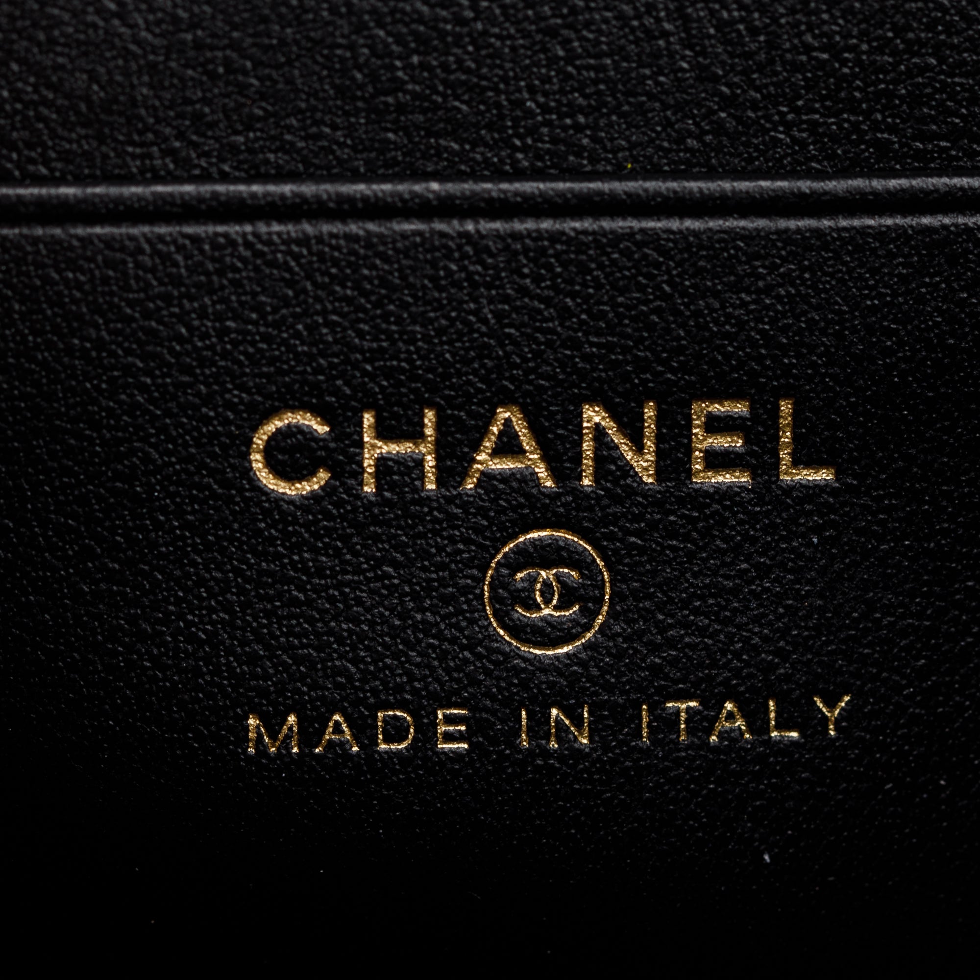 Chanel Beige Caviar Quilted Leather CC Filigree Vanity Chain Clutch w/ Receipt