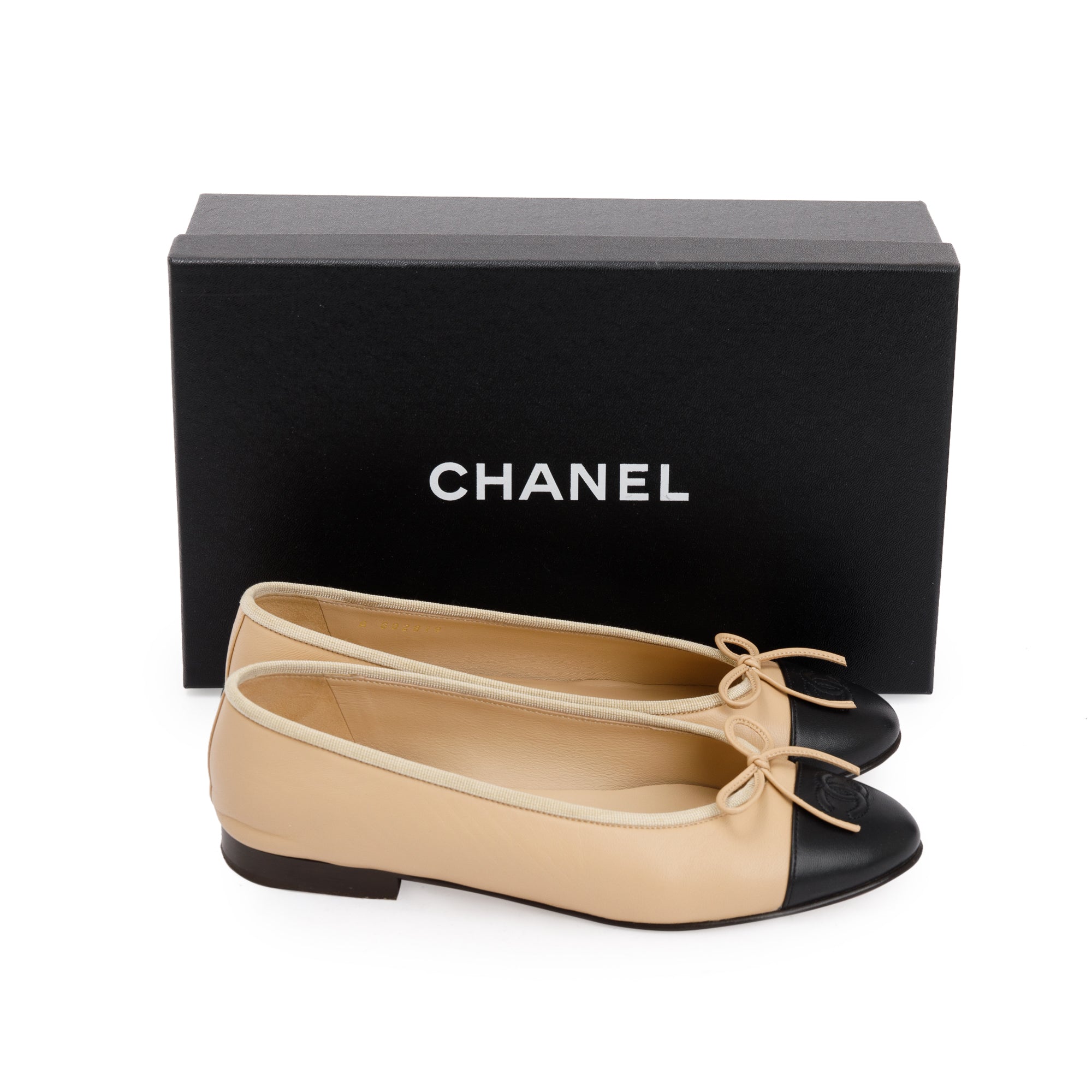 Chanel Beige/Black Lambskin Interlocking CC Logo Flats, Size 38 w/ Box
