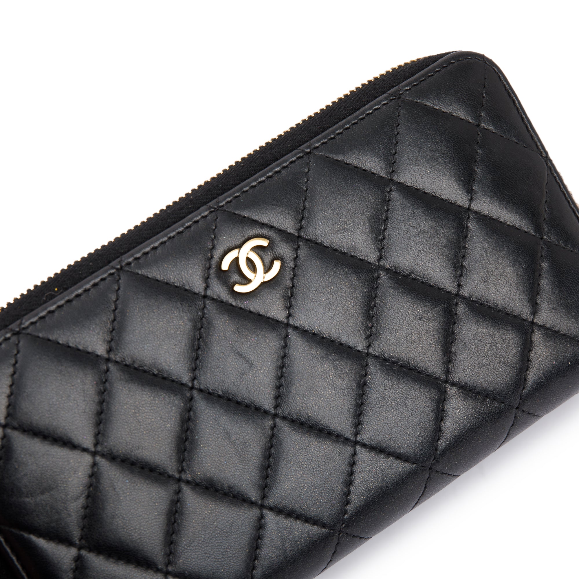 Chanel Black Lambskin Classic Long Zipped Wallet w/ Authenticity Card