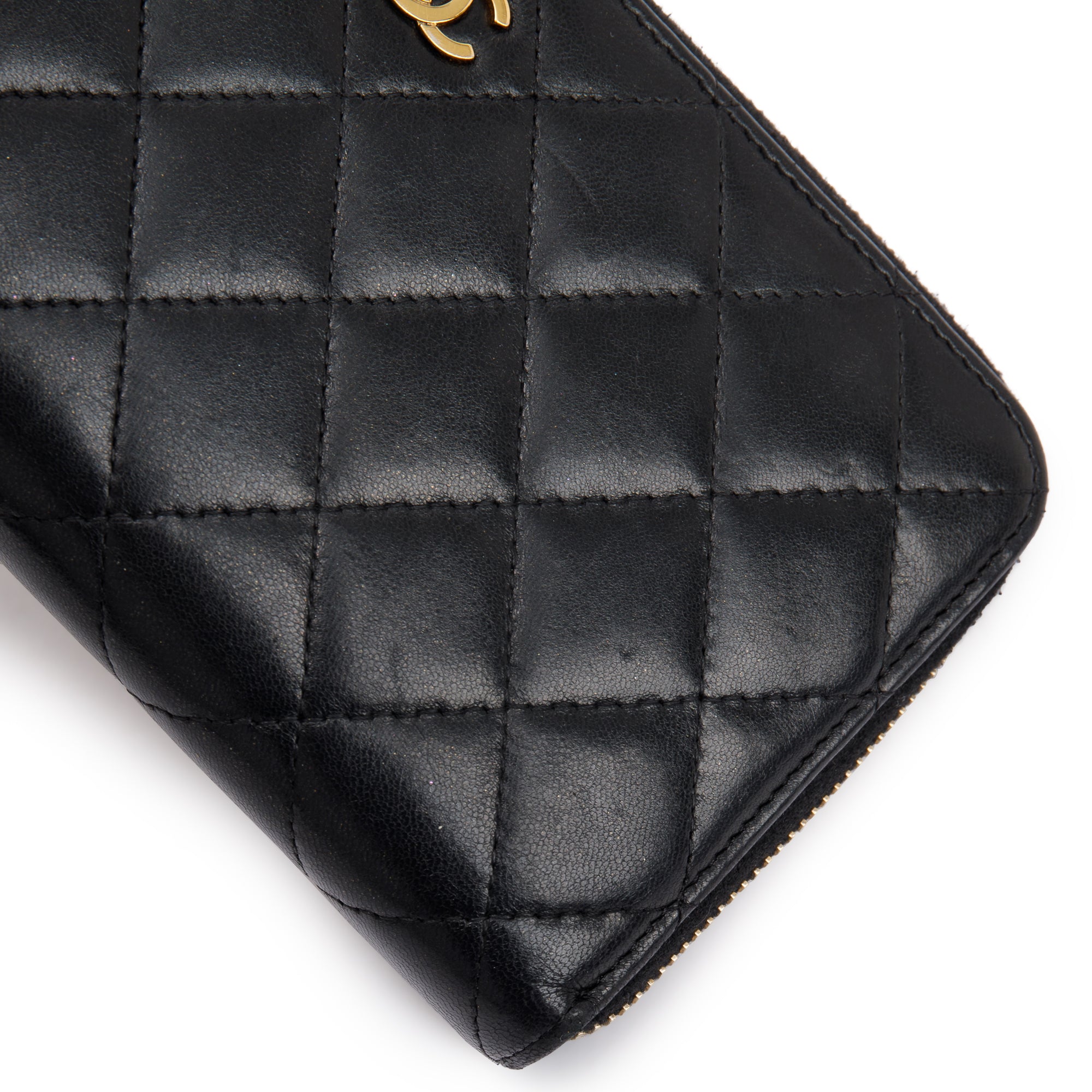 Chanel Black Lambskin Classic Long Zipped Wallet w/ Authenticity Card