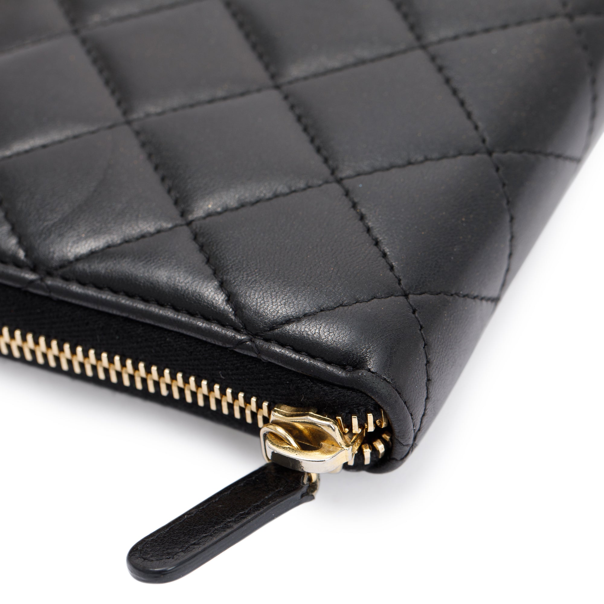 Chanel Black Lambskin Classic Long Zipped Wallet w/ Authenticity Card