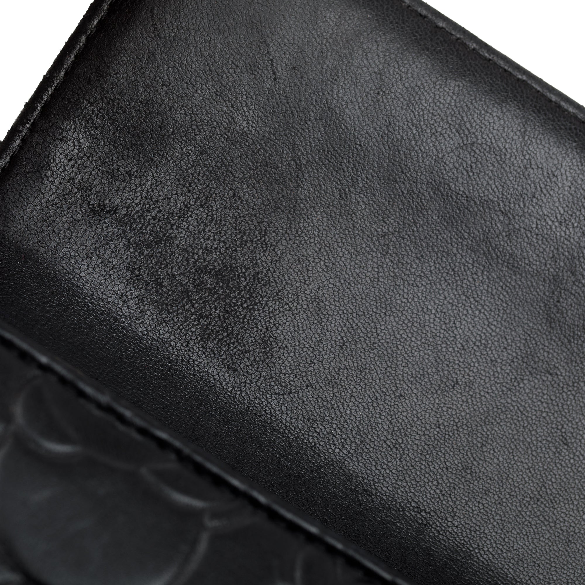 Chanel Black Lambskin Leather CC Logo Camellia Trifold Wallet w/ Authenticity Card