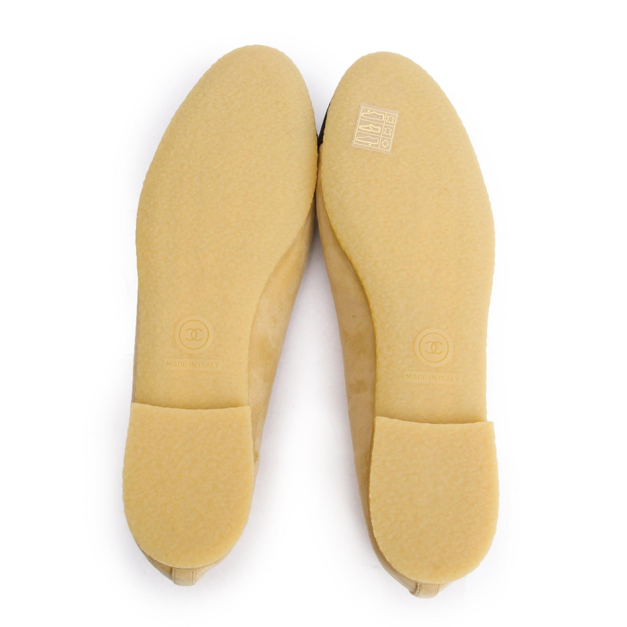 Chanel Black/Yellow Suede Kidskin Interlocking CC Logo Bow Flats, Size 40 w/ Box