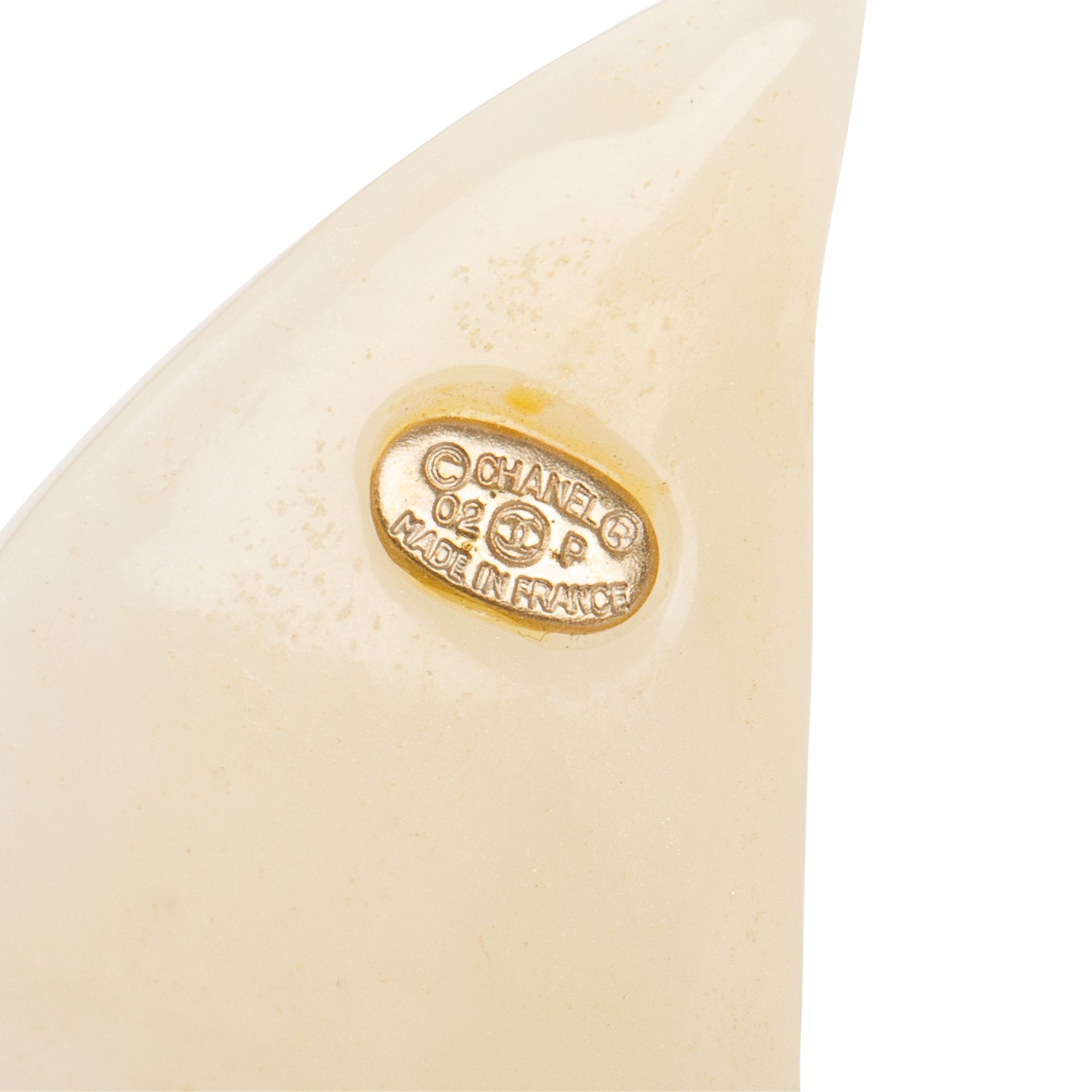 Chanel Camellia Coco Mark Resin Pendant Choker Necklace w/ Box