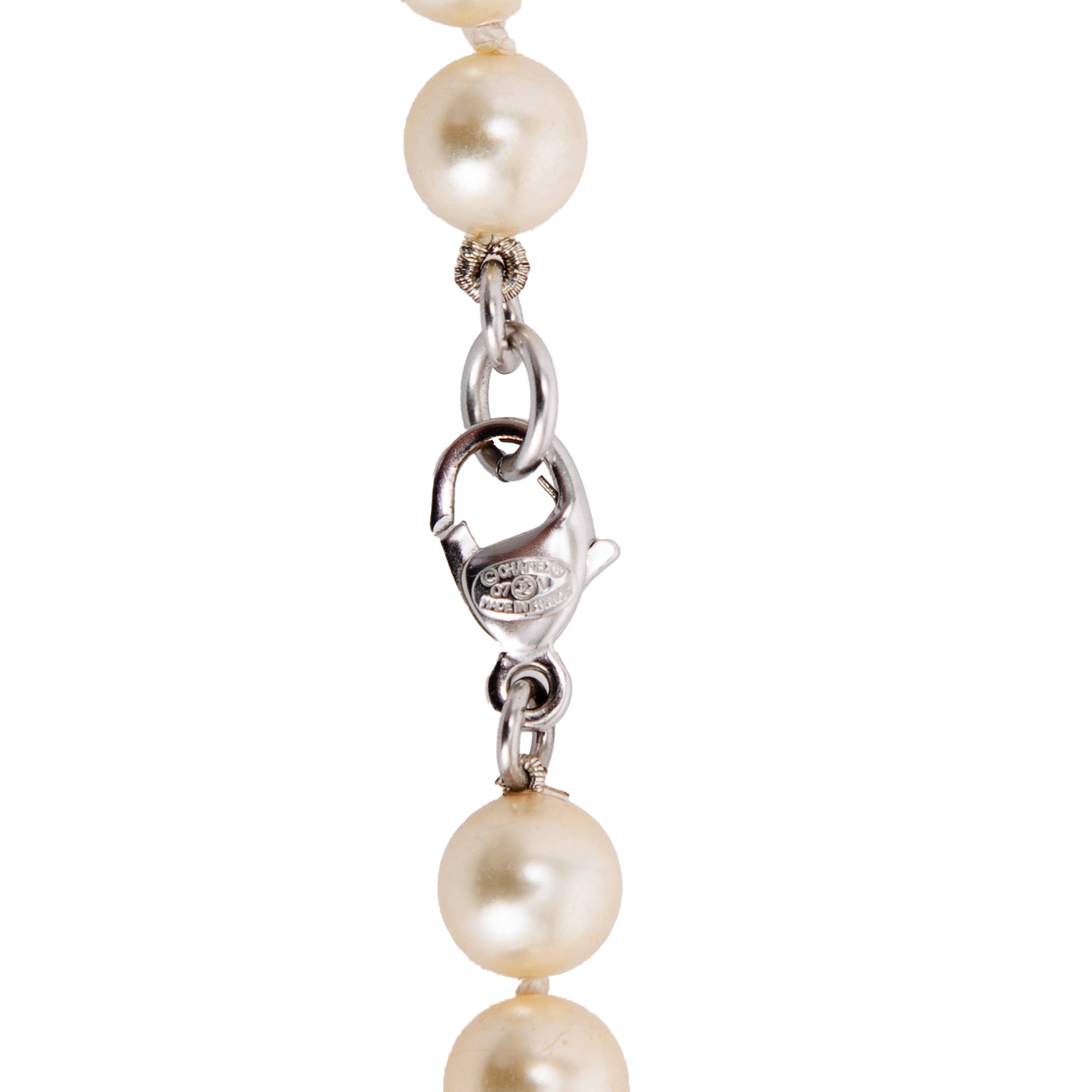 Chanel Faux Pearl CC Long Necklace, 76 Long – Oliver Jewellery