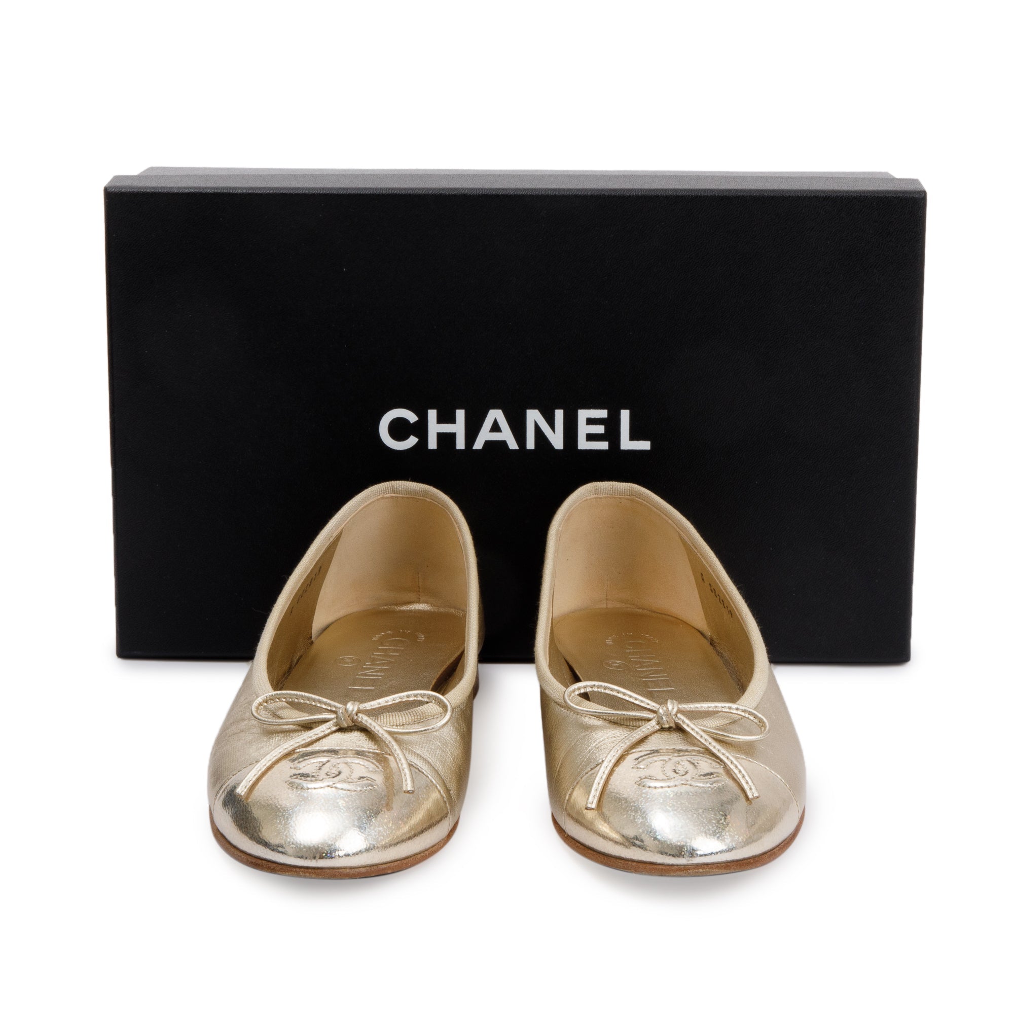 Chanel Gold Lambskin Interlocking CC Logo Flats, Size 38 w/ box